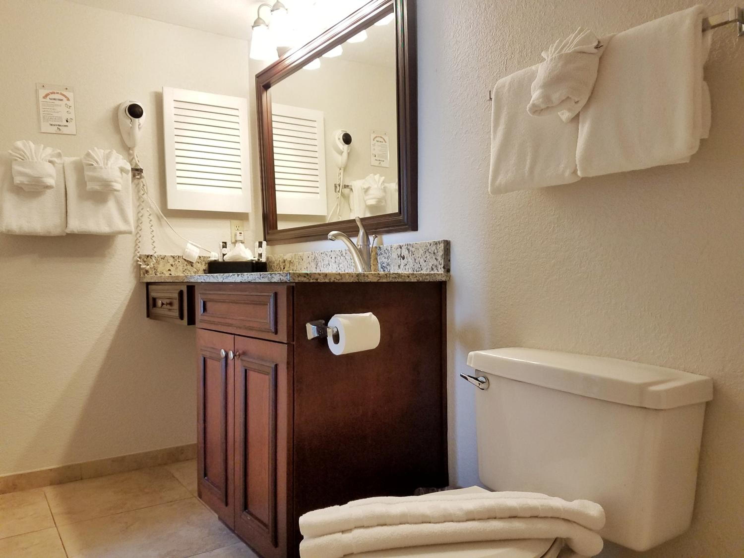 Parc Corniche Condominium Suites — 8