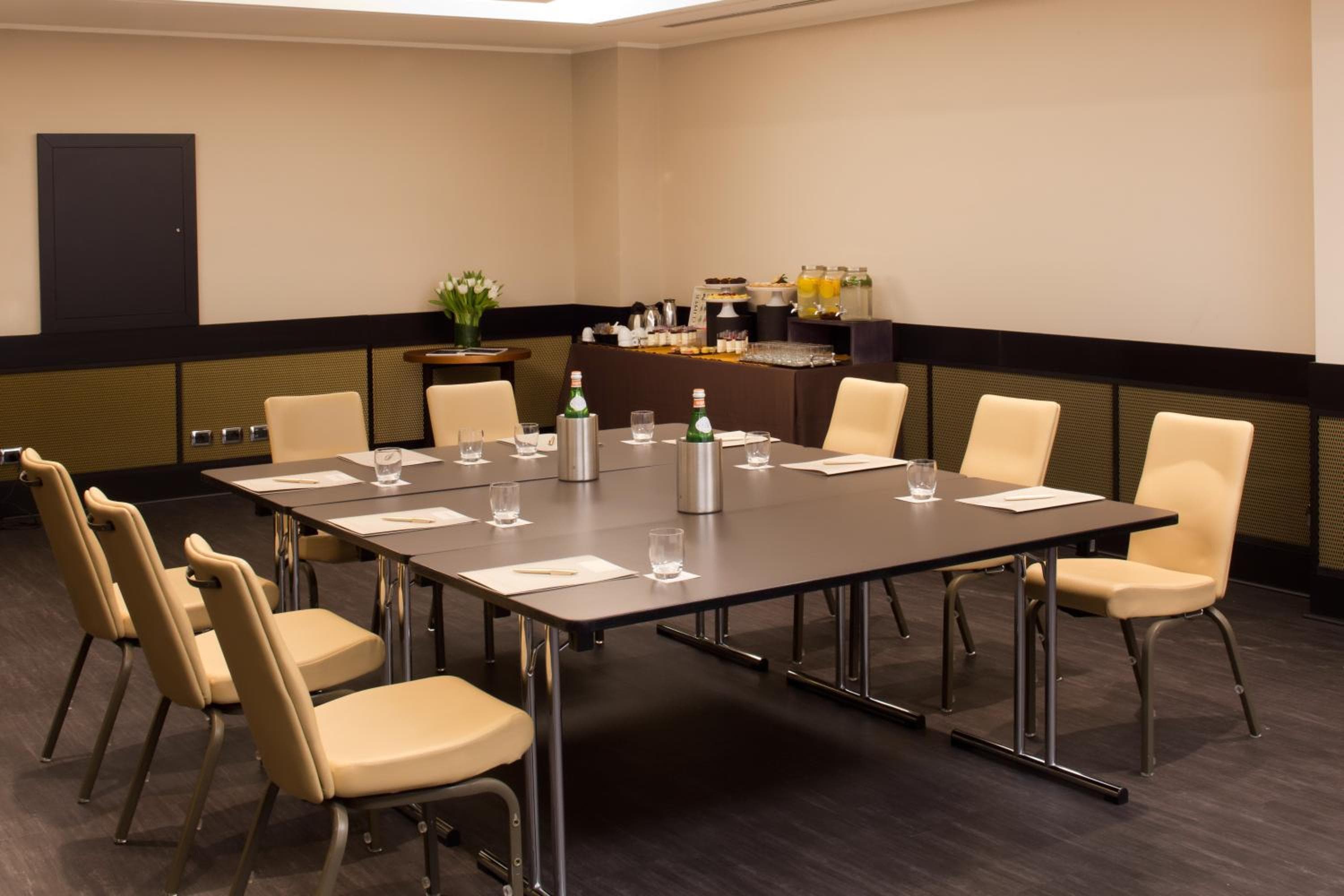 Starhotels Metropole — 2