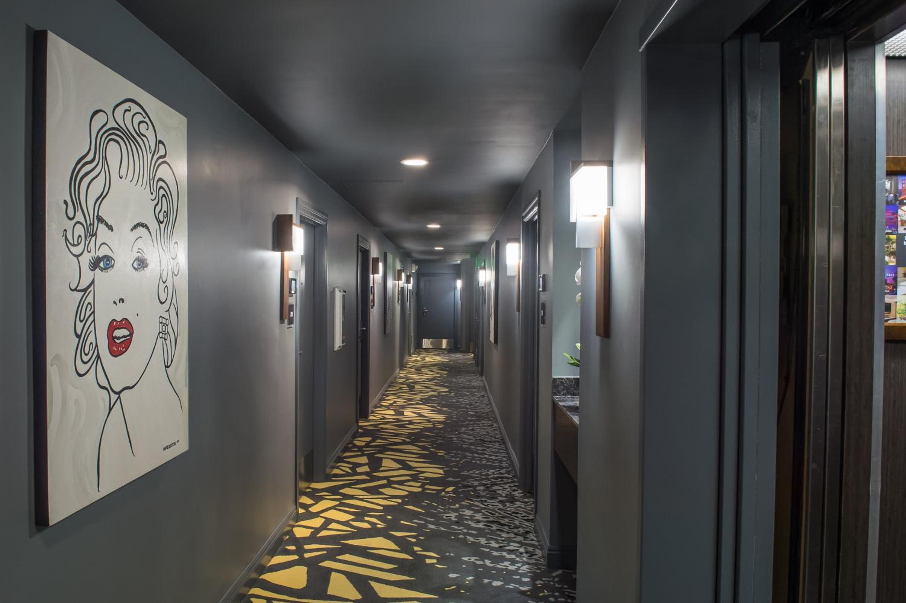 Hotel Elan — 3