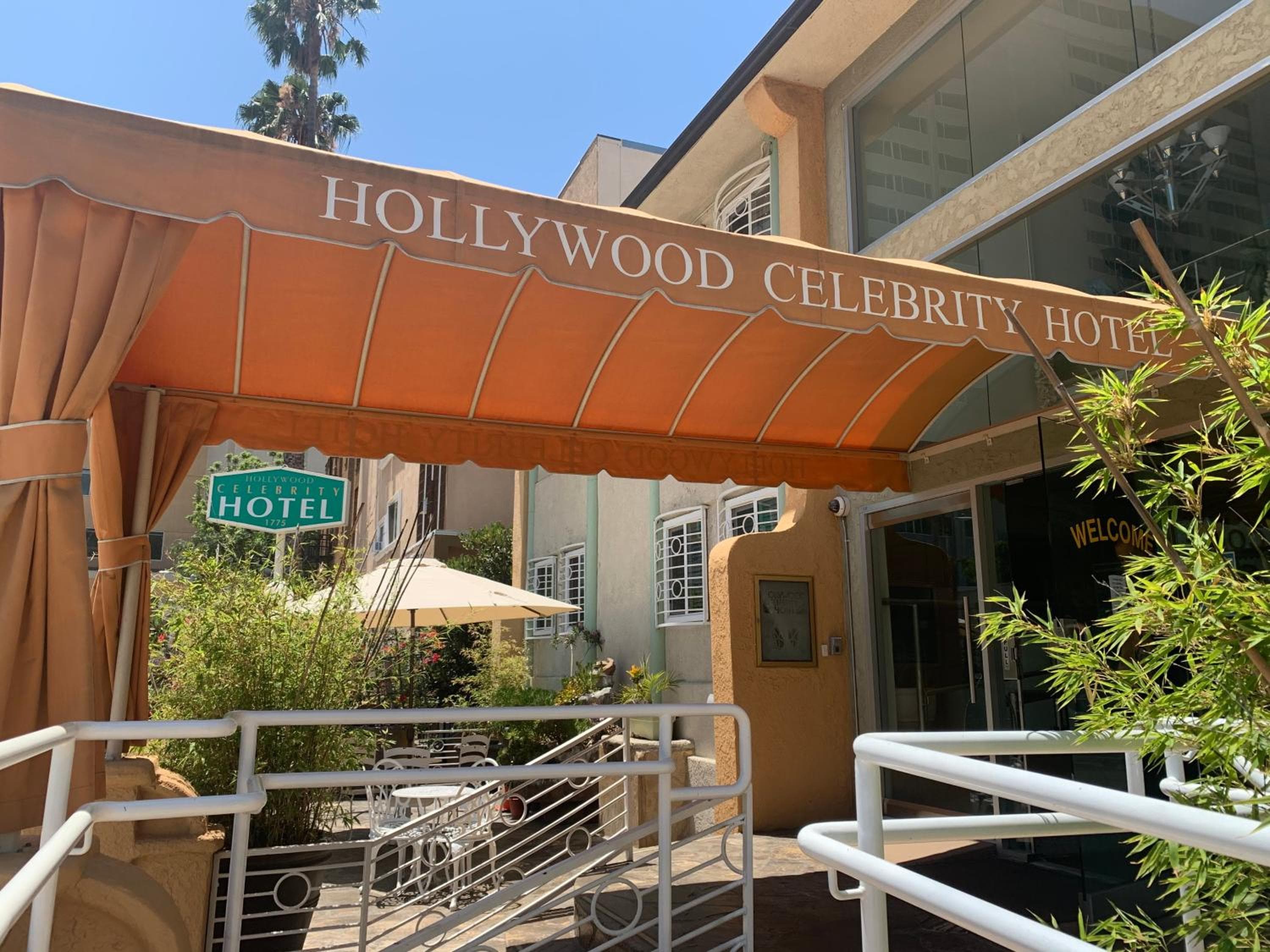Hollywood Celebrity Hotel — 1