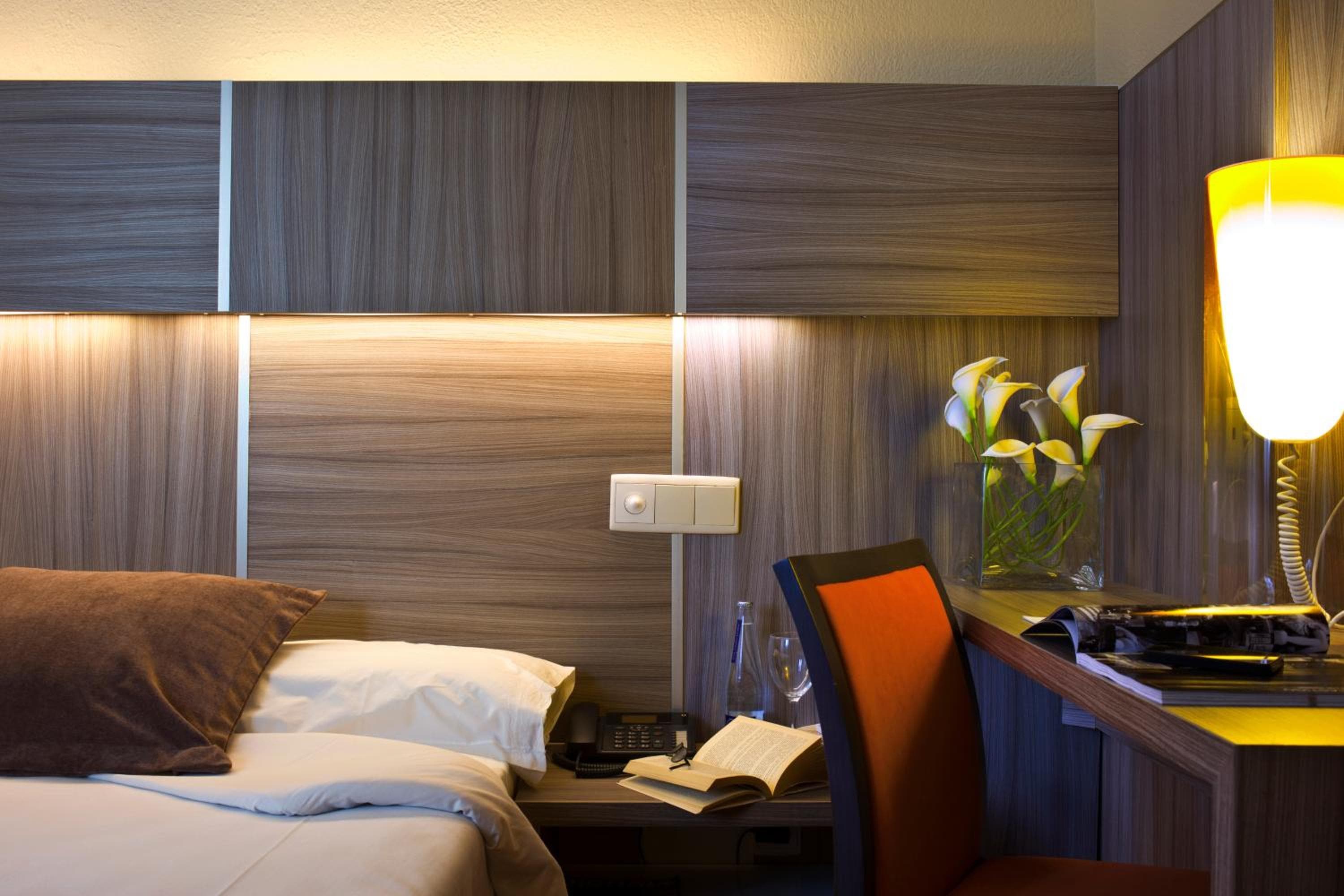 Hotel Serrano di Silken — 14