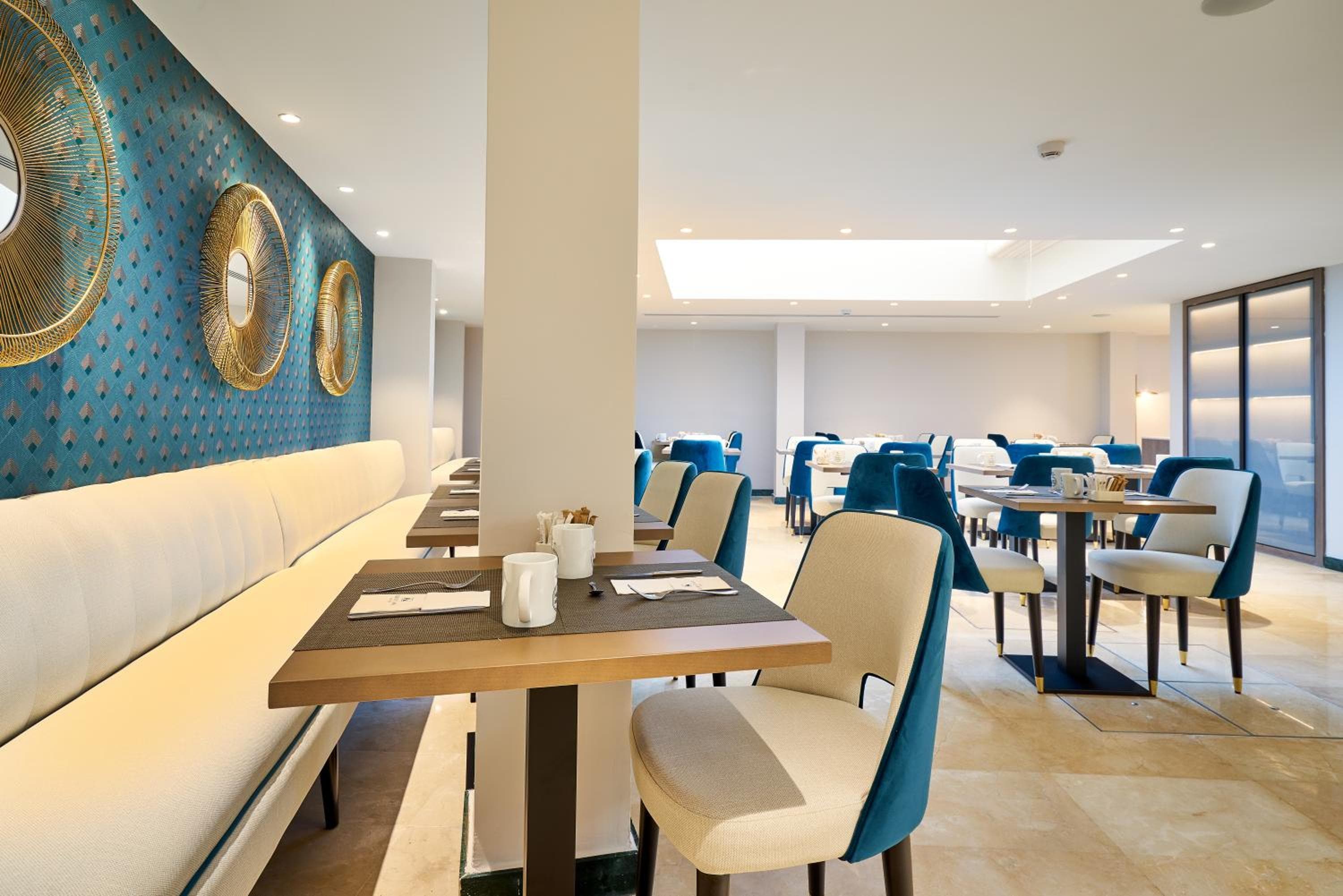 Eurostars Astoria — 26