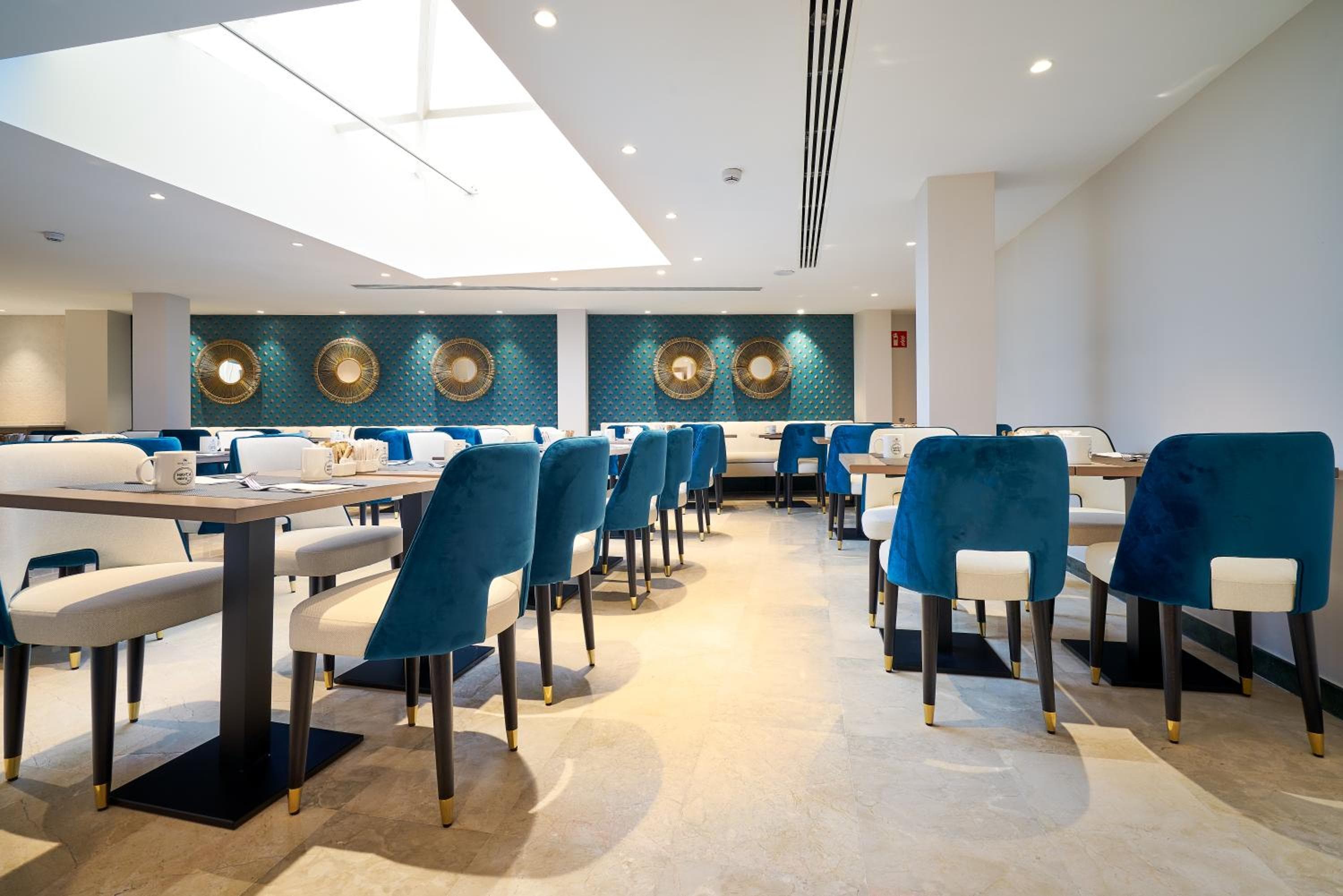 Eurostars Astoria — 28