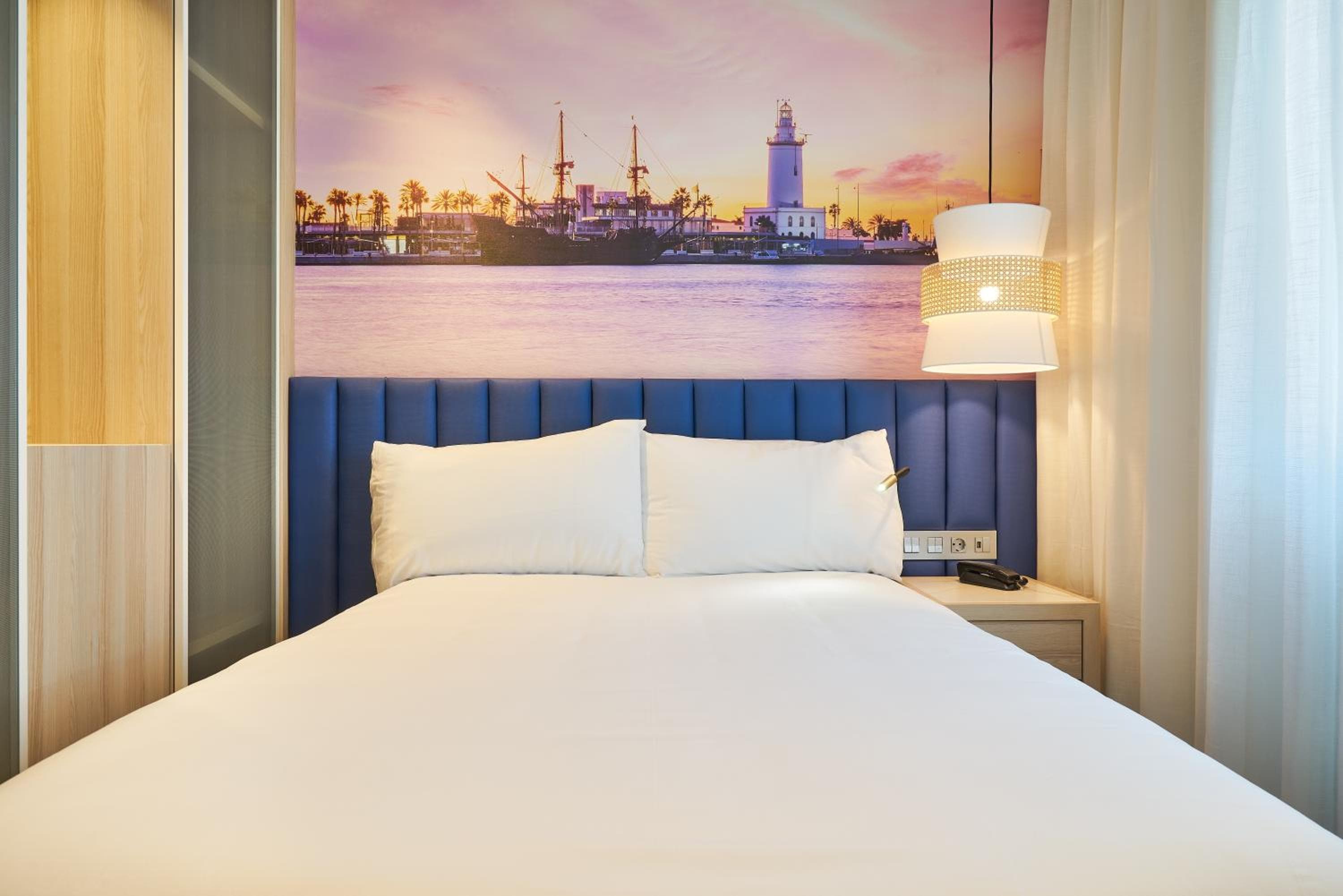 Eurostars Astoria — 3