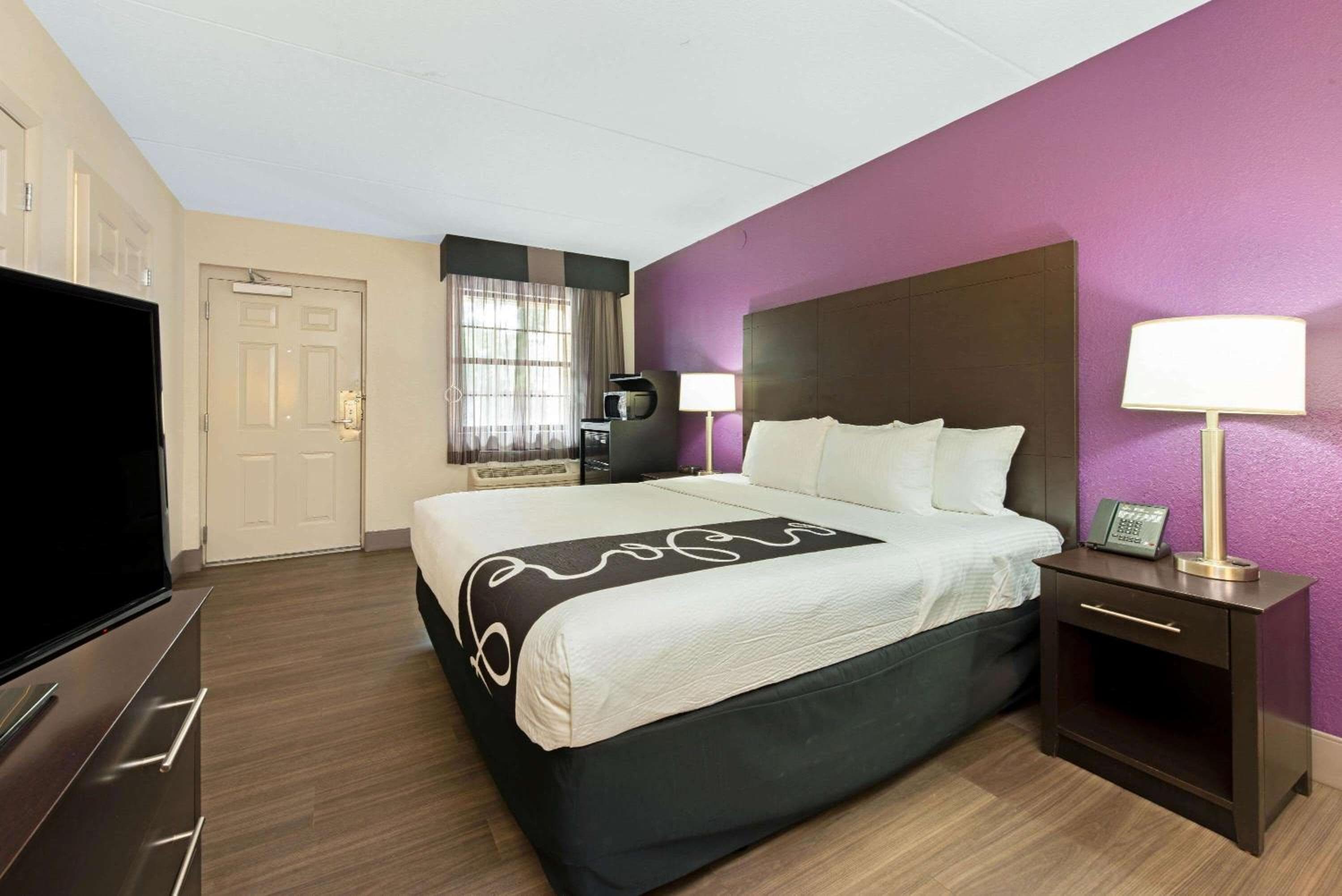 La Quinta Inn by Wyndham Miami Airport North — 30