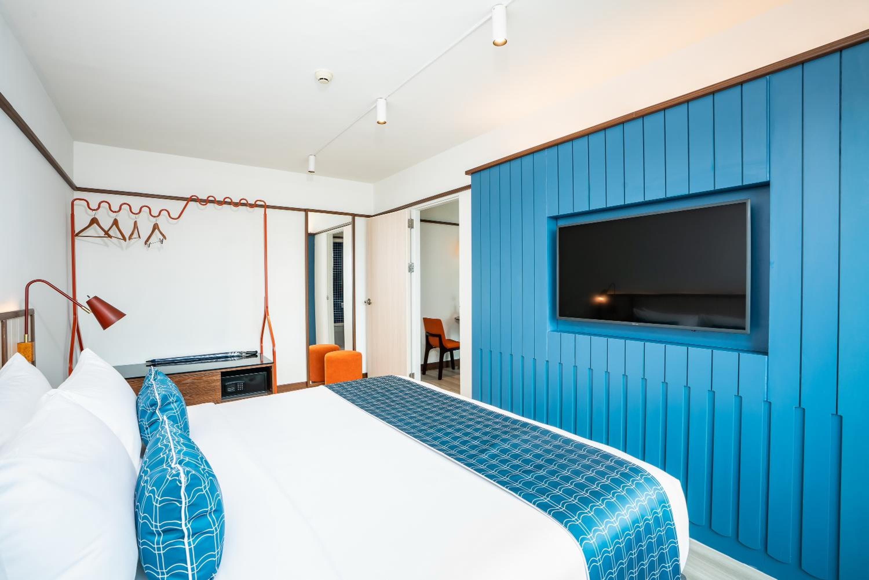 Hotel Amber Sukhumvit 85 — 17
