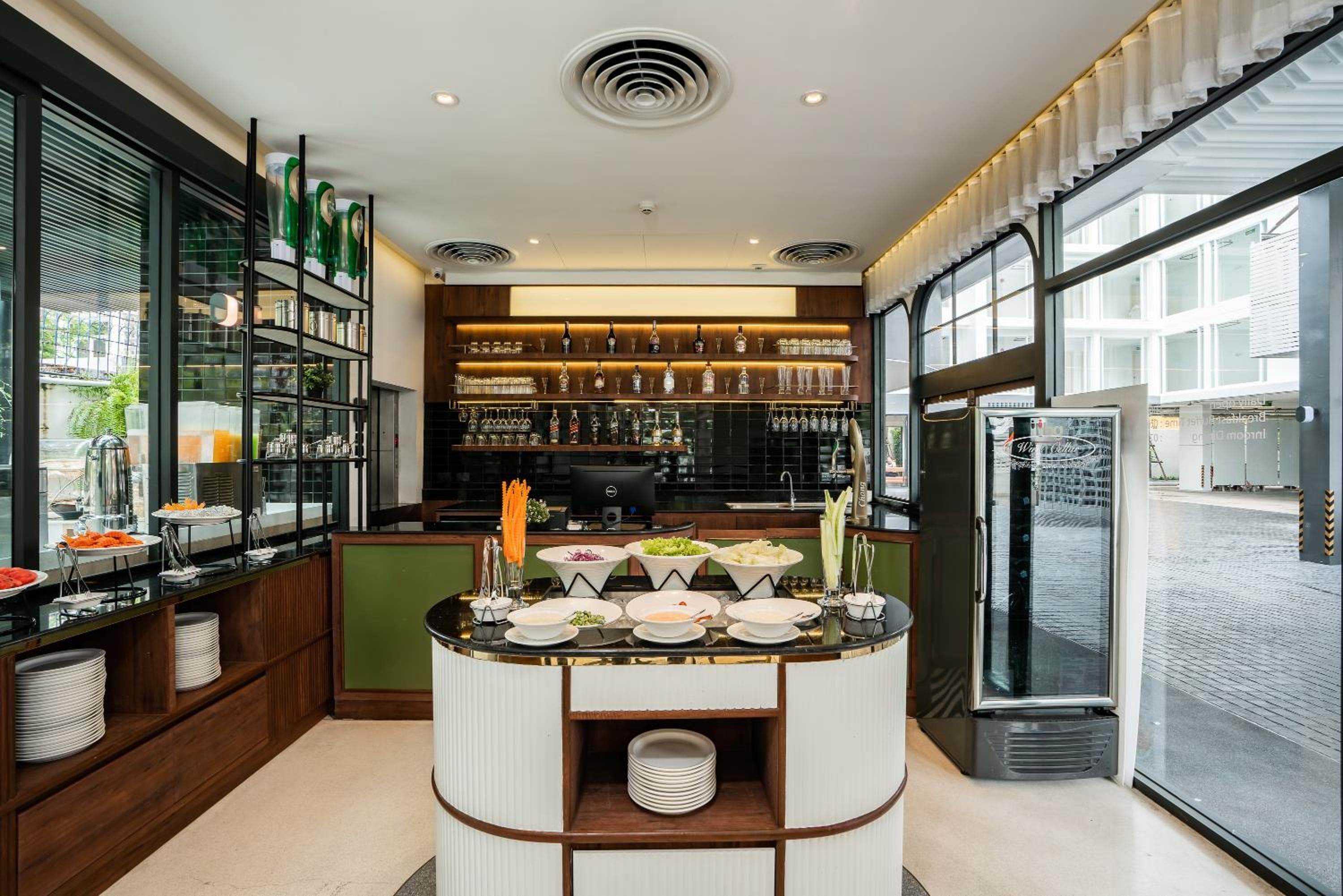 Hotel Amber Sukhumvit 85 — 6