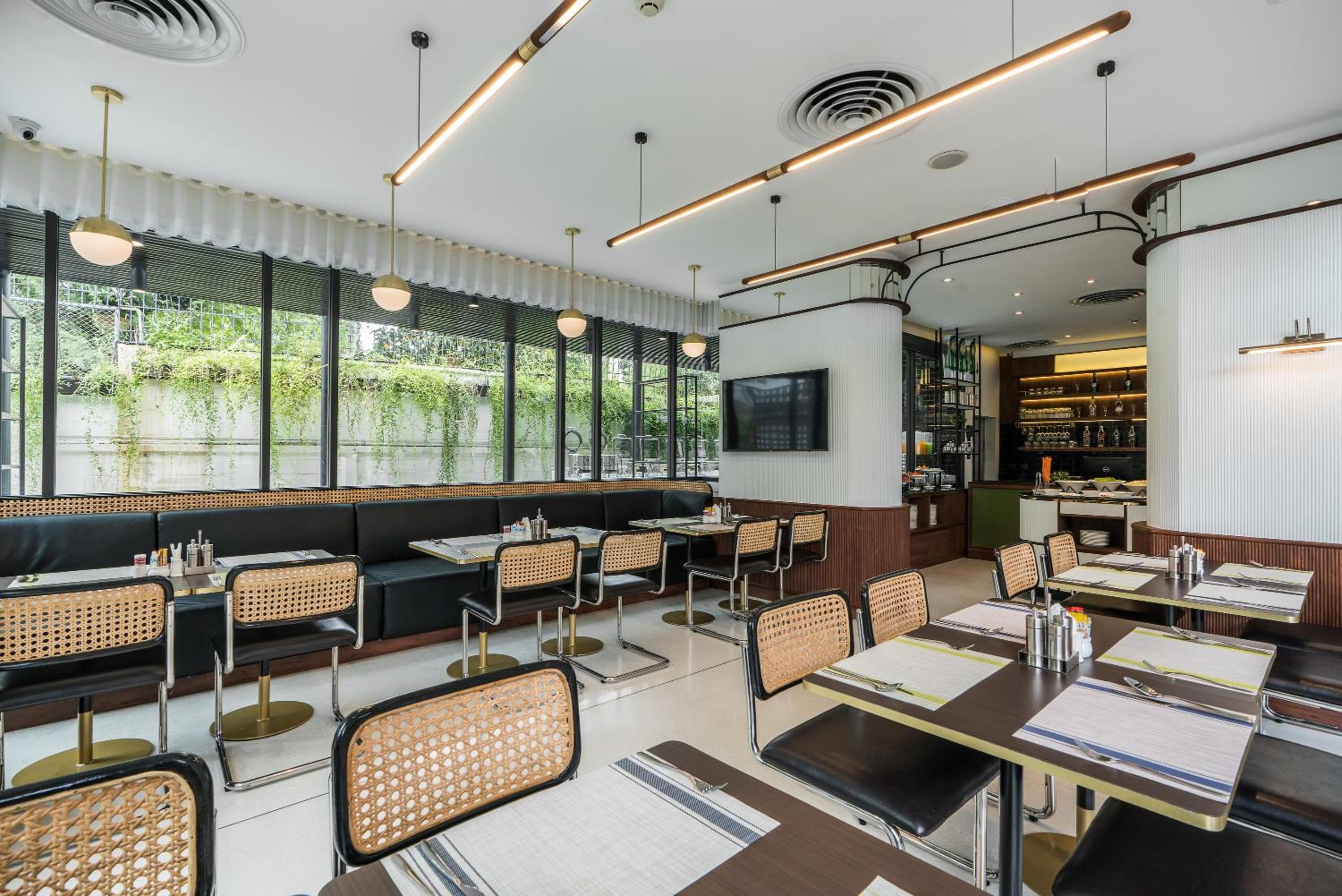 Hotel Amber Sukhumvit 85 — 29