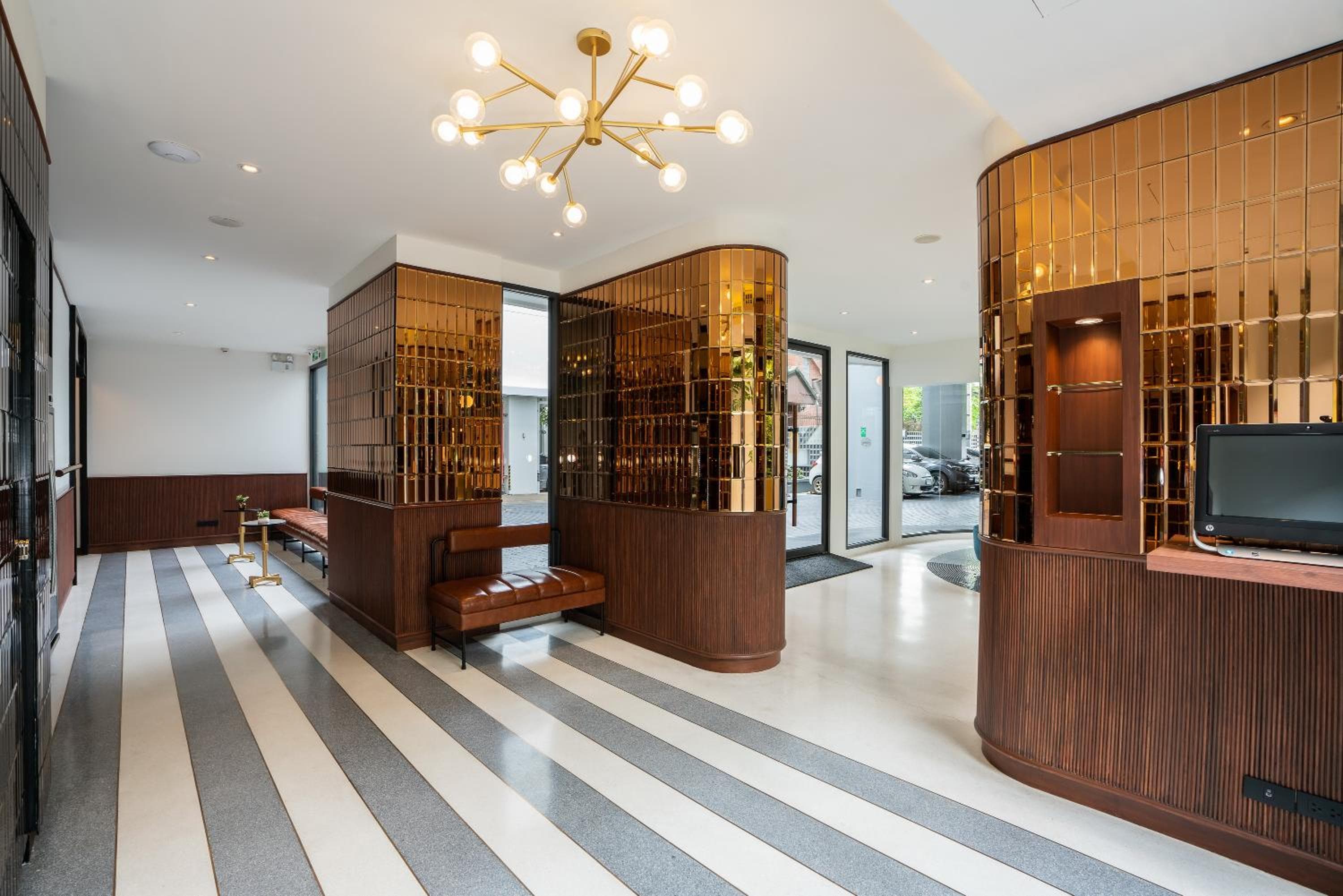 Hotel Amber Sukhumvit 85 — 13