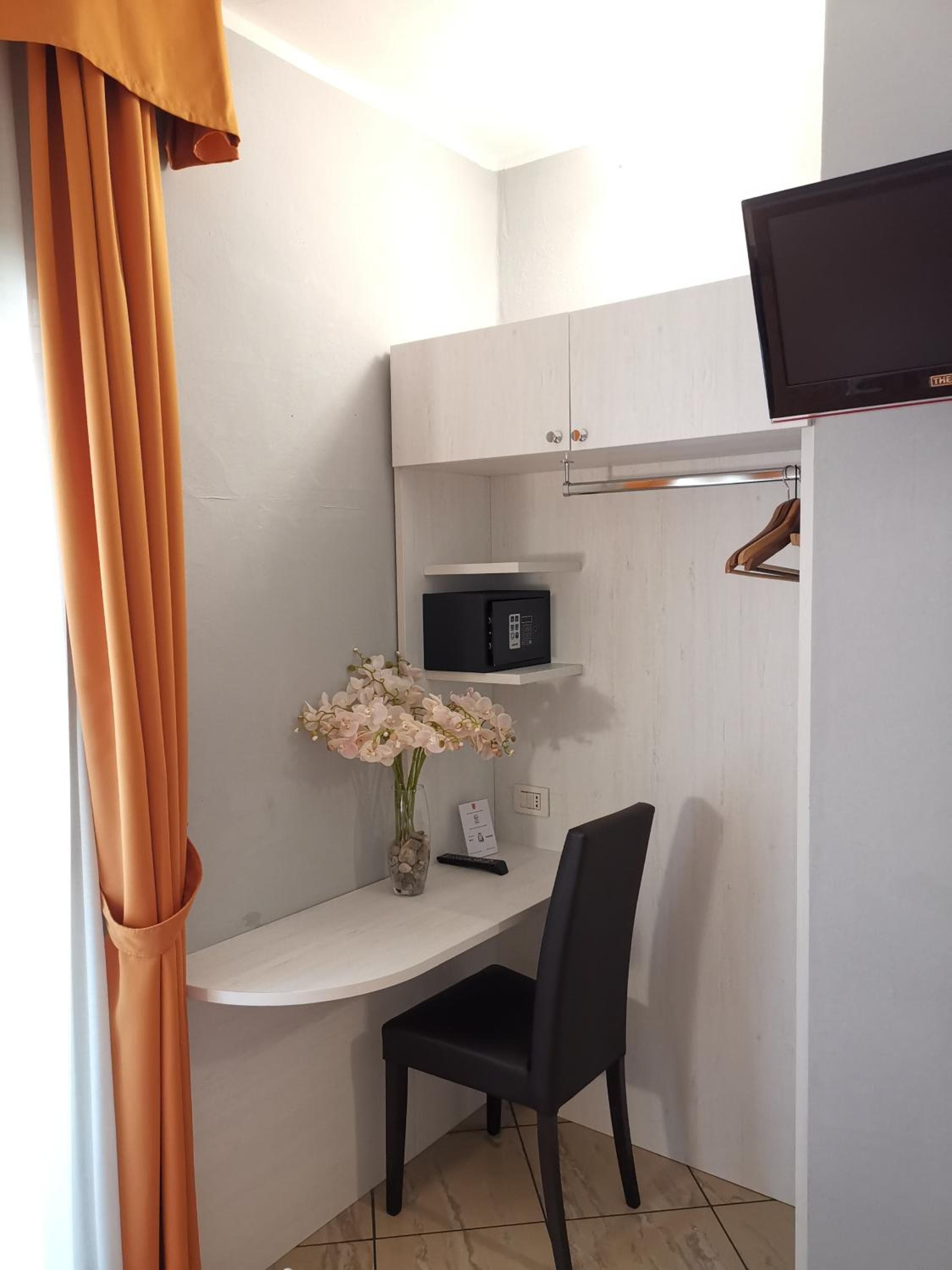 Hotel Brianza — 23