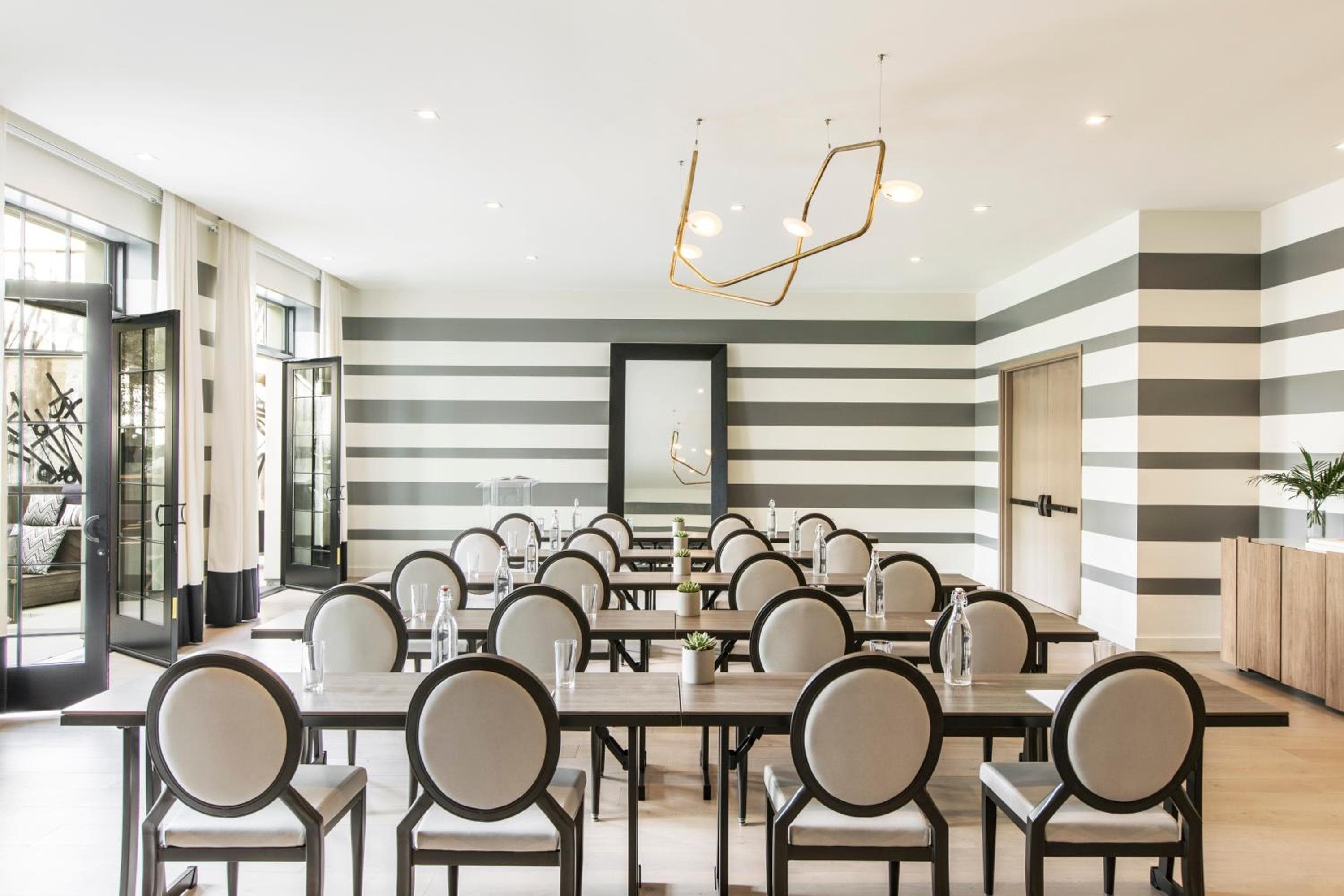Kimpton La Peer West Hollywood by IHG — 7