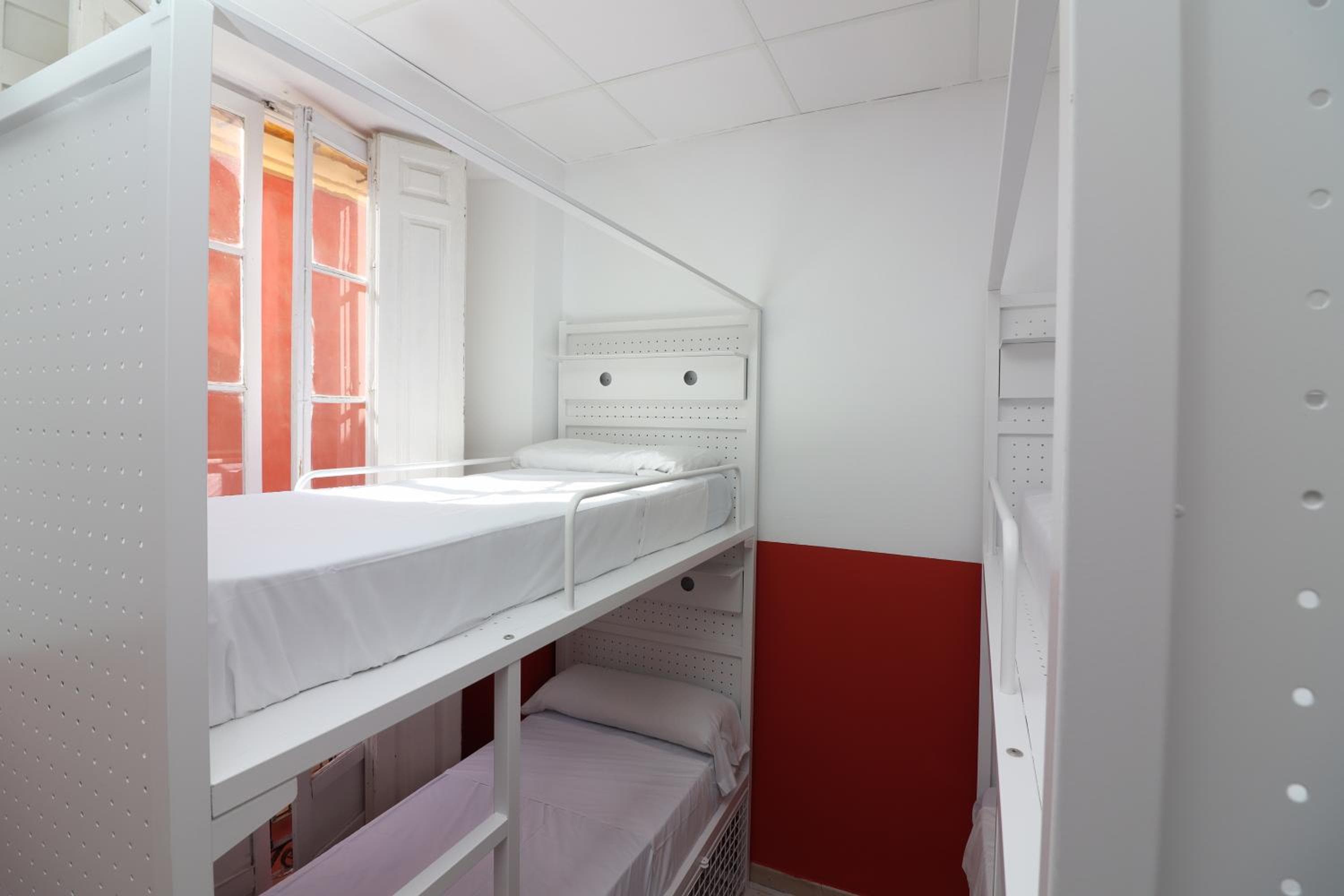 Feel Hostels City Center — 5