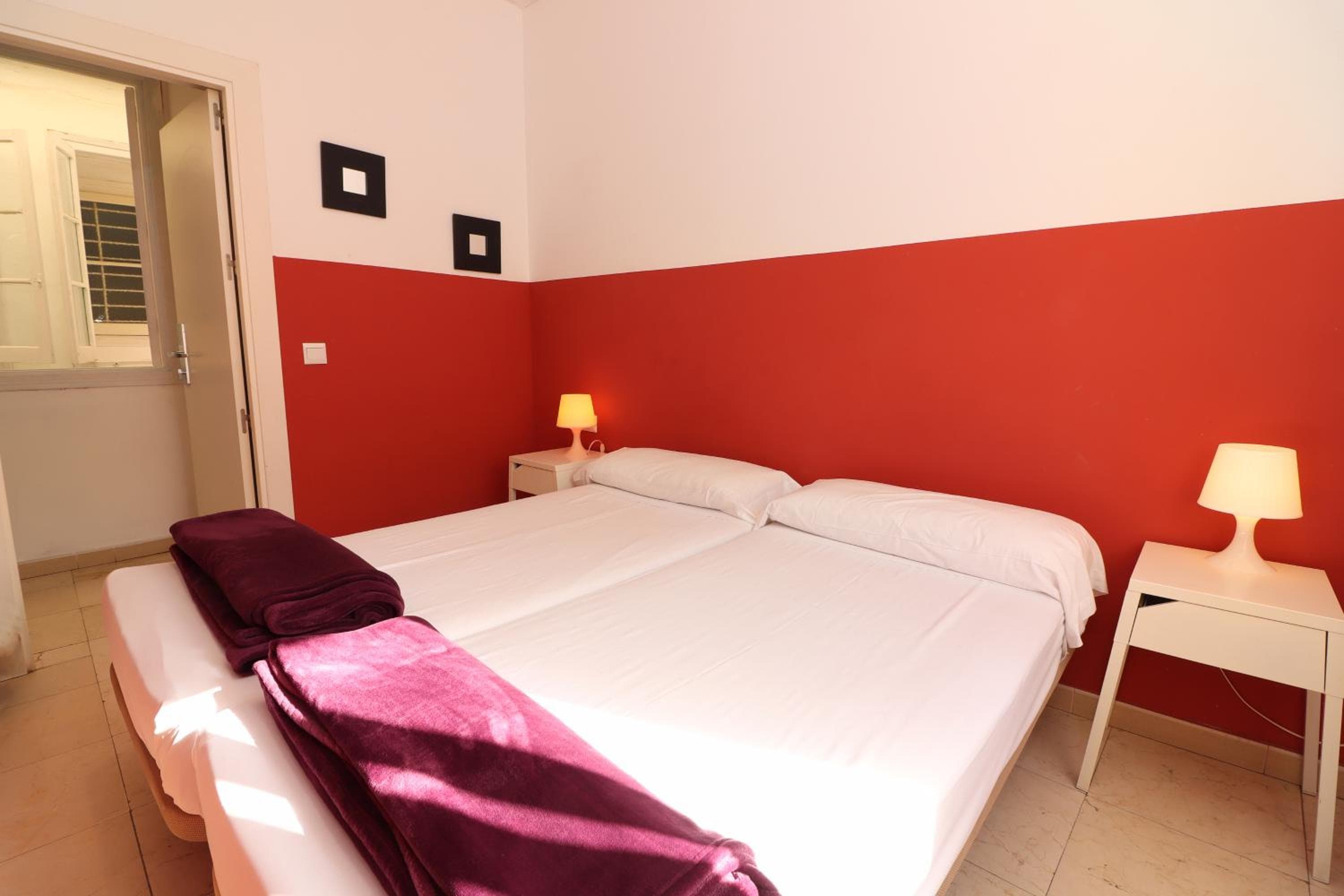 Feel Hostels City Center — 26