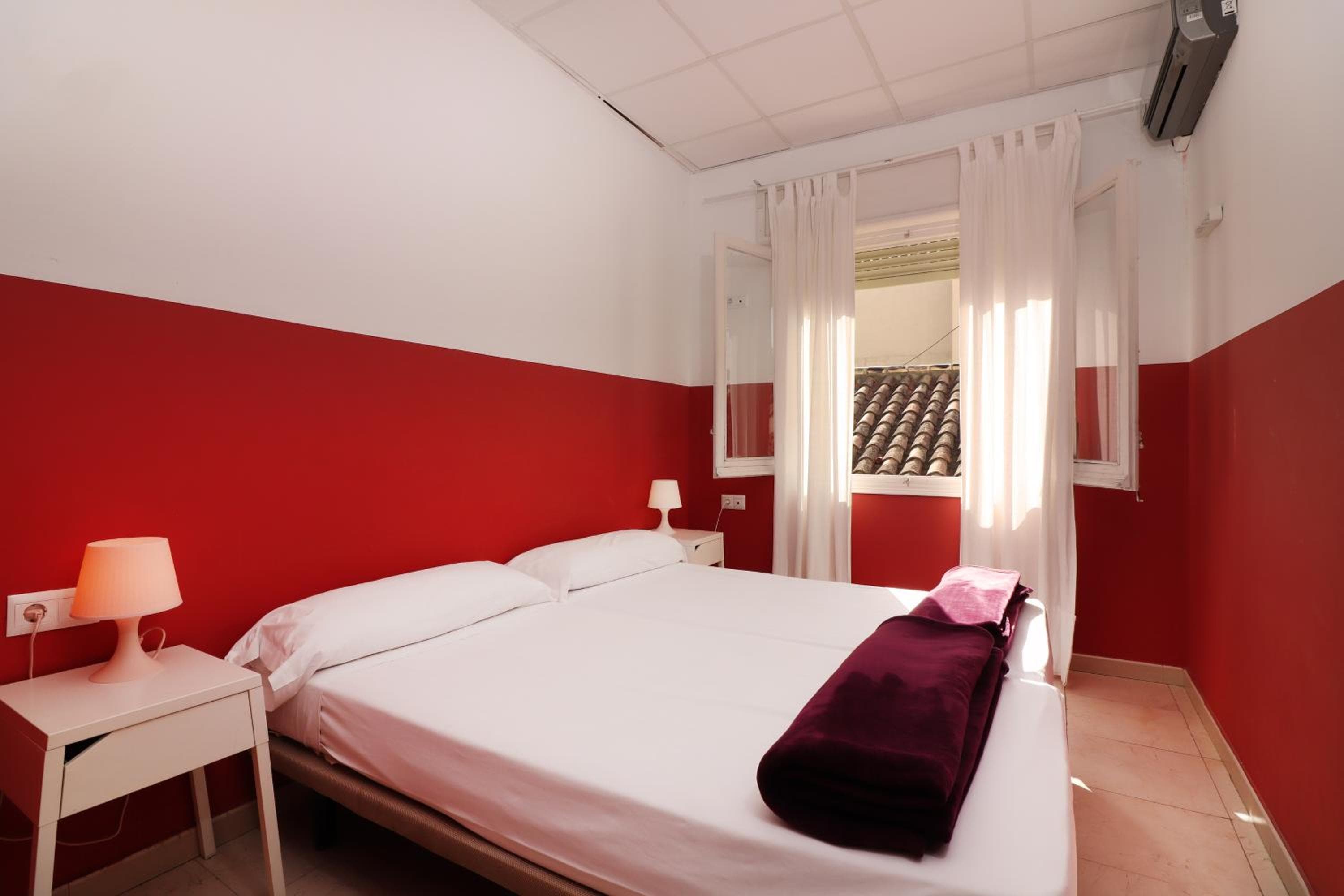 Feel Hostels City Center — 28