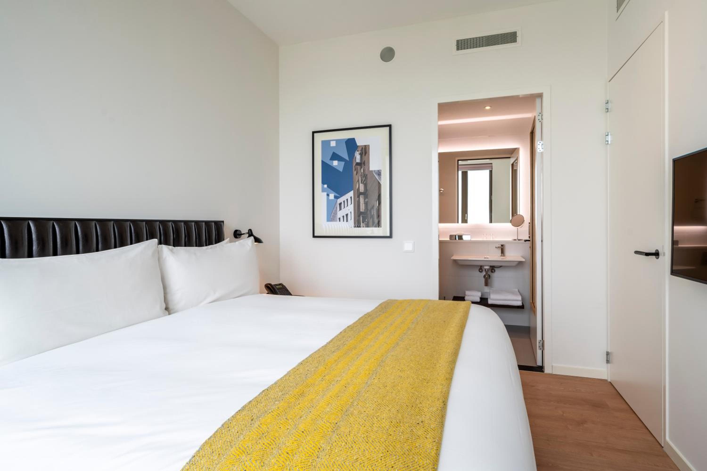PREMIER SUITES Amsterdam — 14