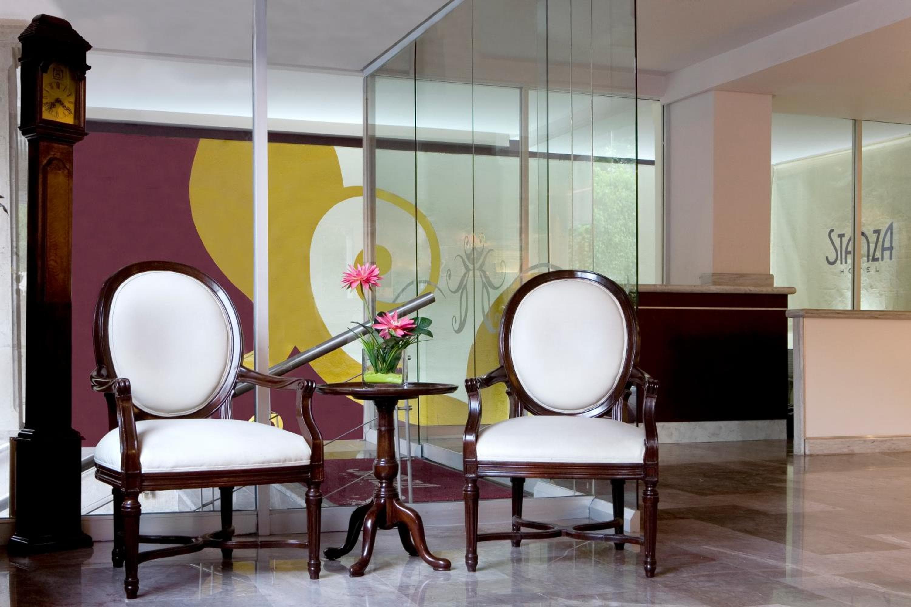 Stanza Hotel — 20