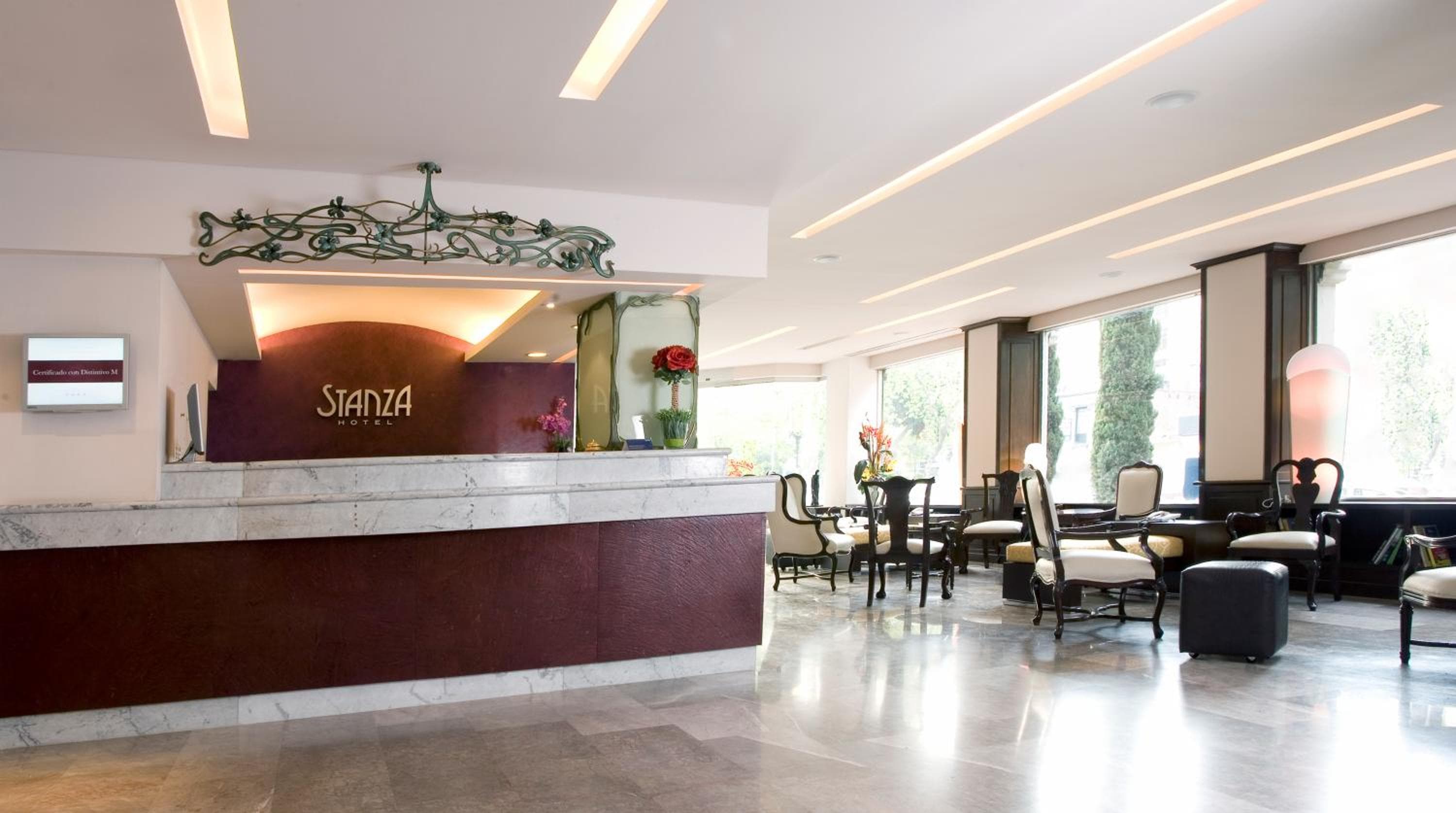 Stanza Hotel — 3