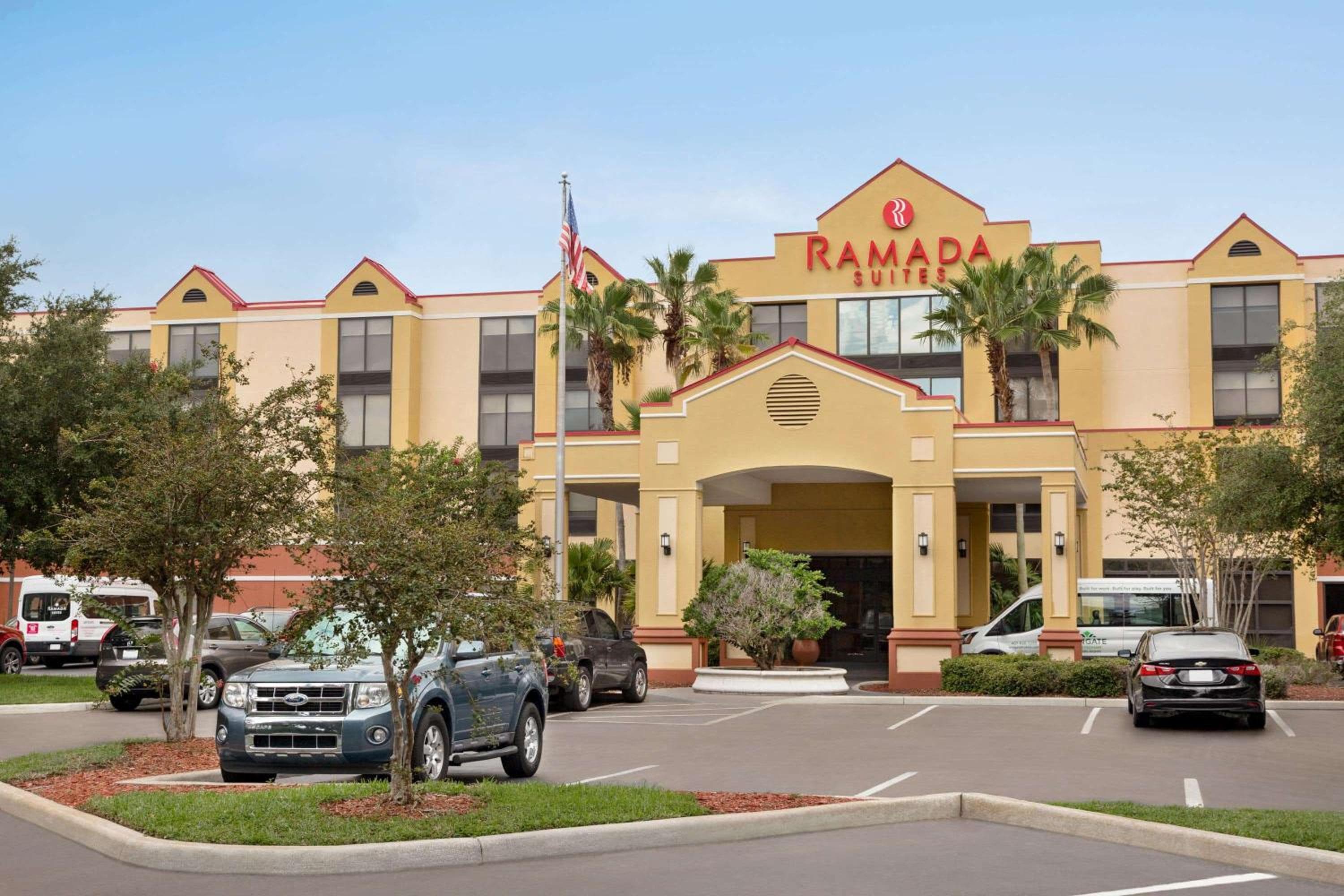 Ramada by Wyndham Suites Orlando Airport — 2