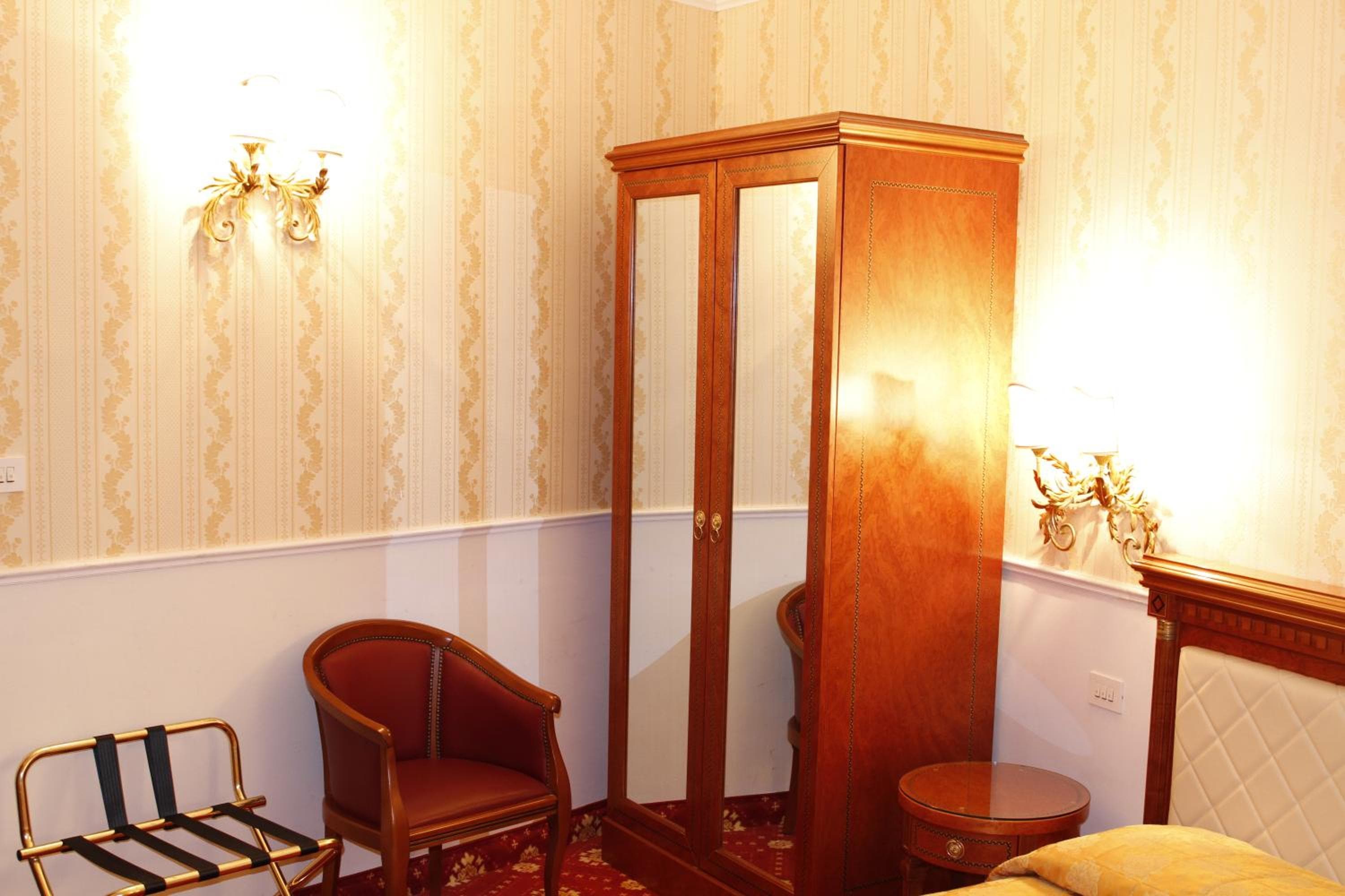 Hotel Genio — 11