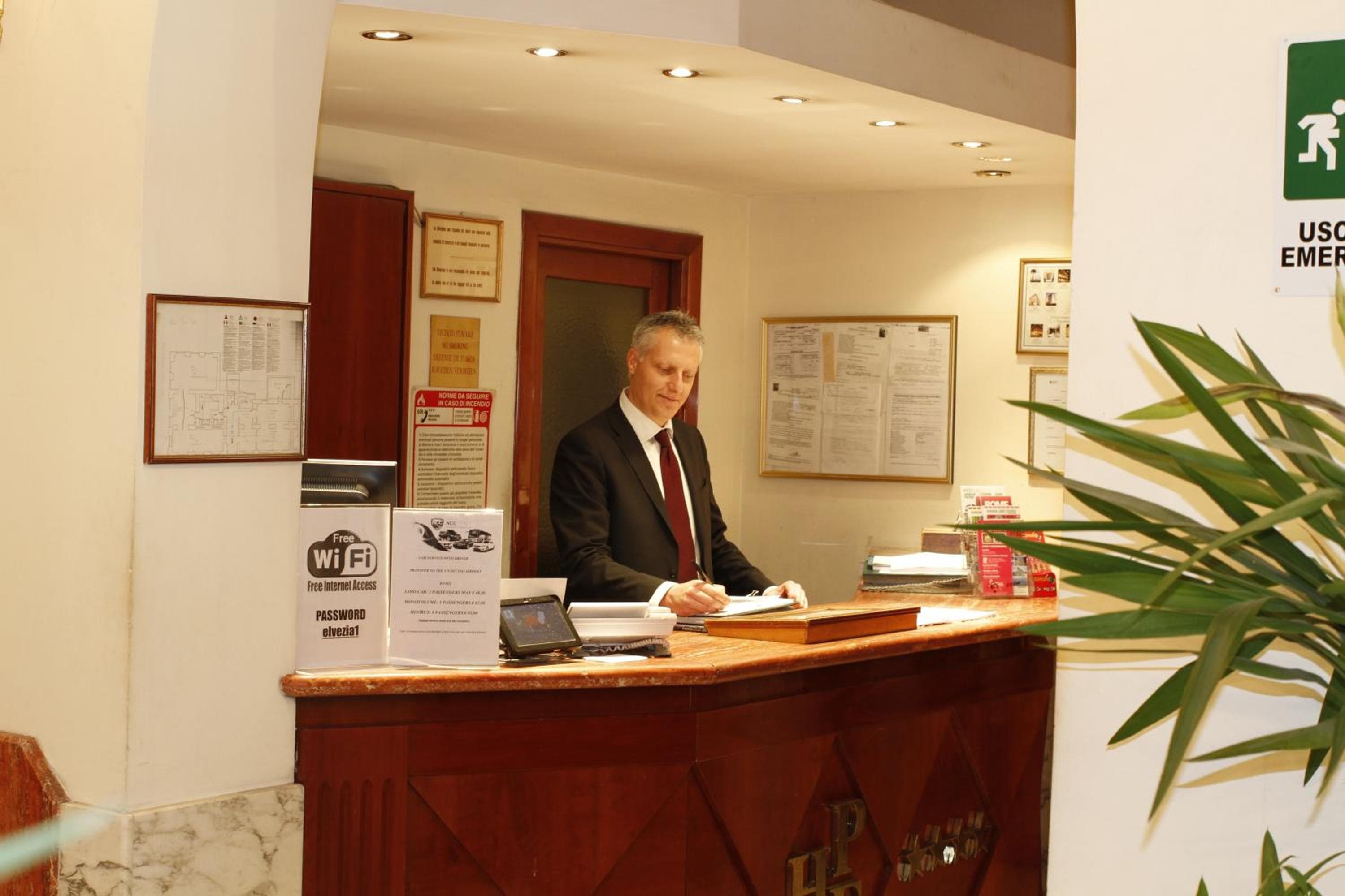 Hotel Pace Helvezia — 4