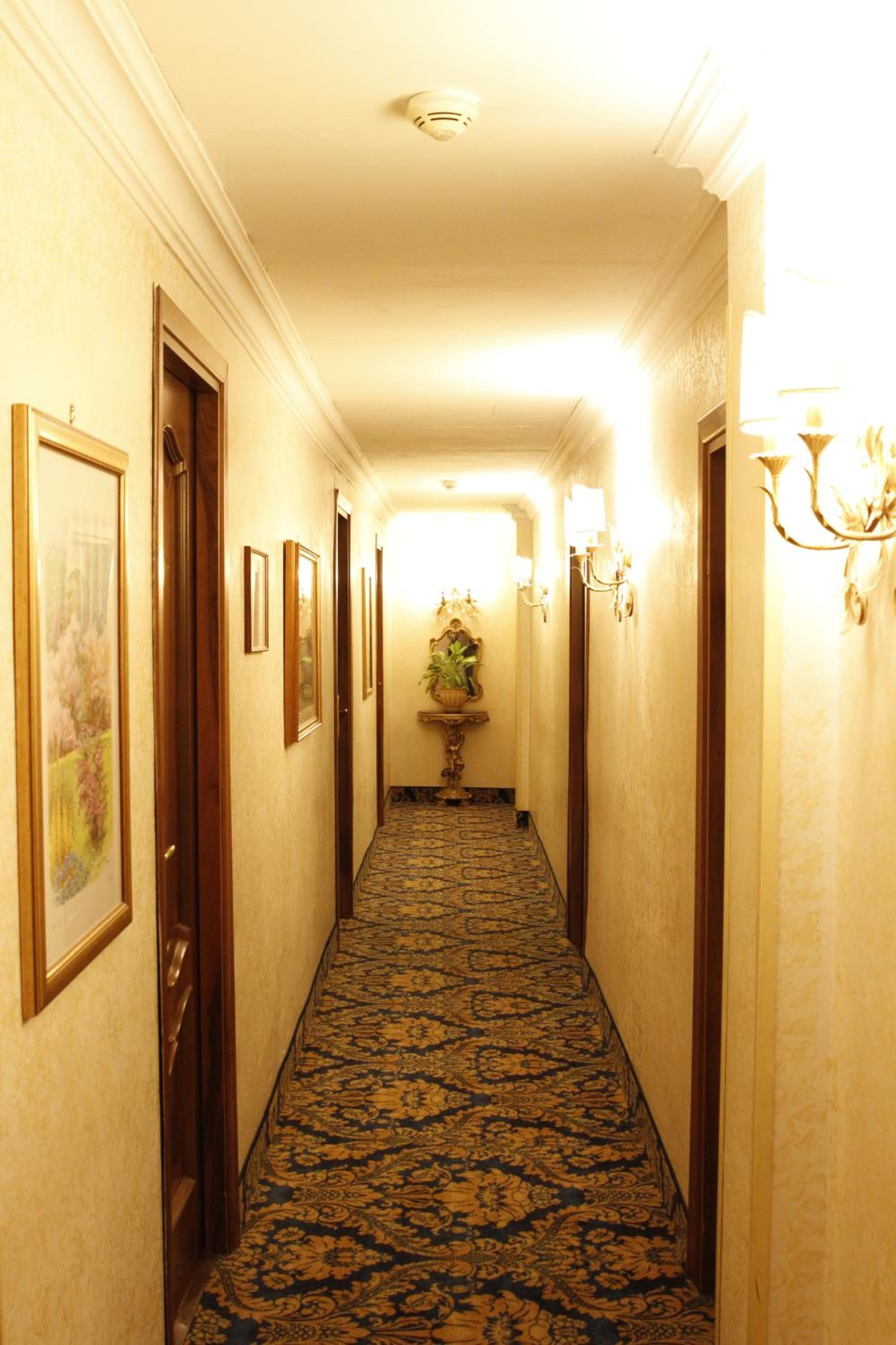Hotel Pace Helvezia — 6