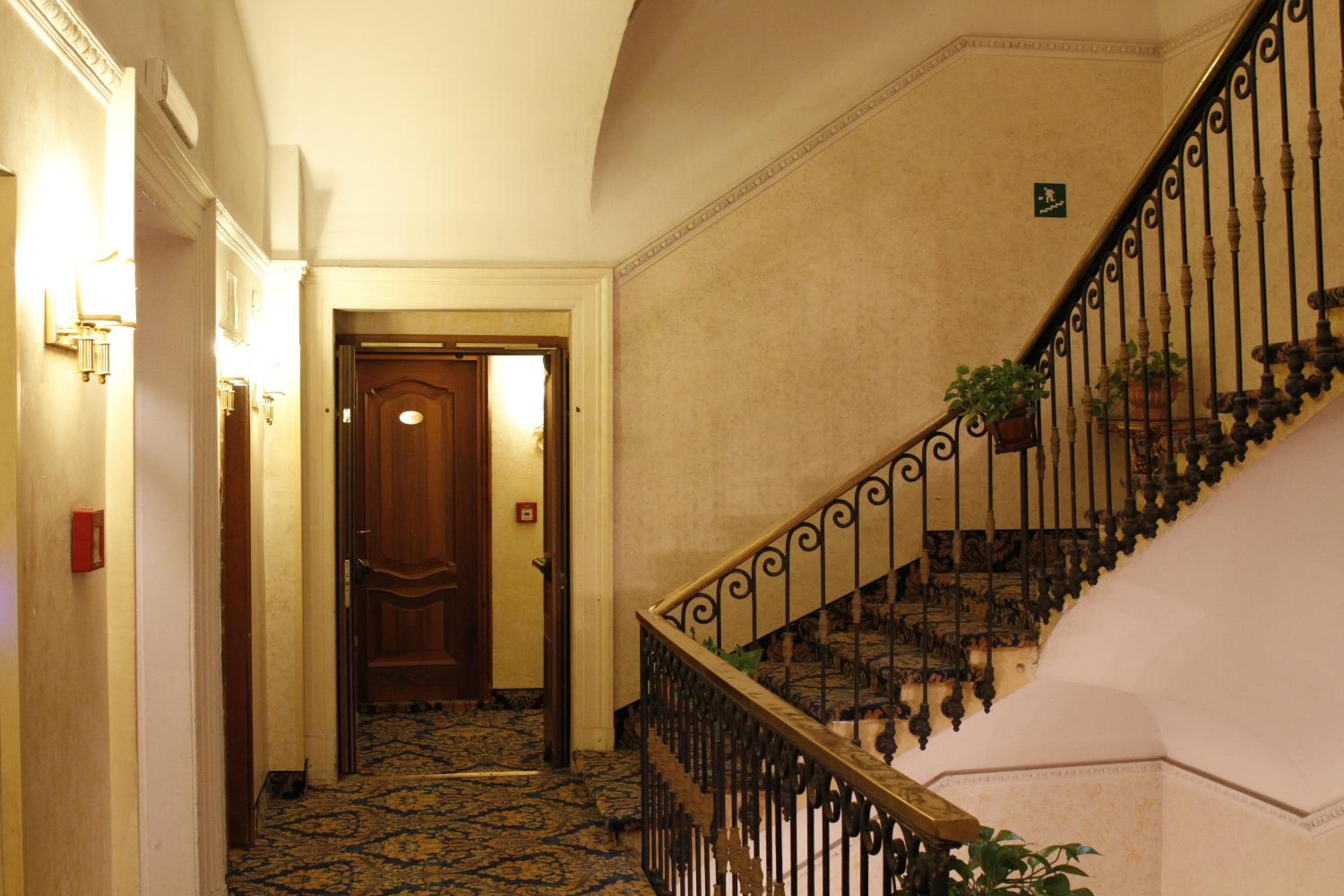 Hotel Pace Helvezia — 4