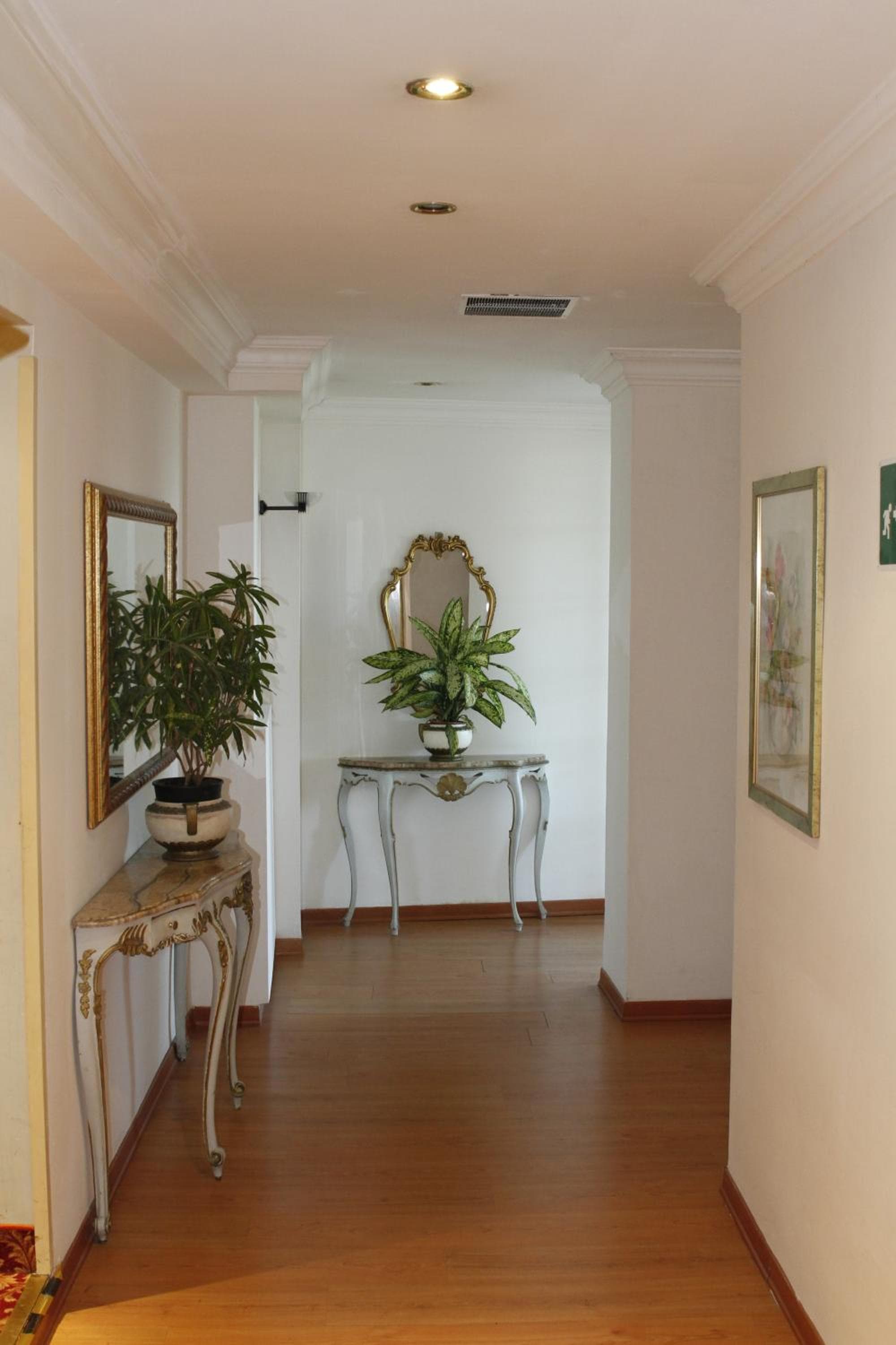 Hotel Eliseo — 4