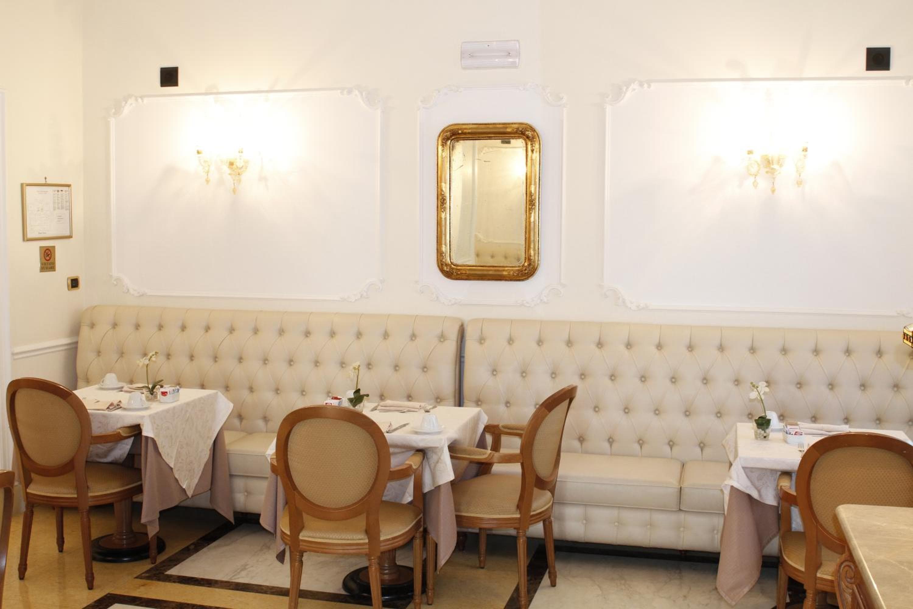 Hotel Villa Pinciana — 2