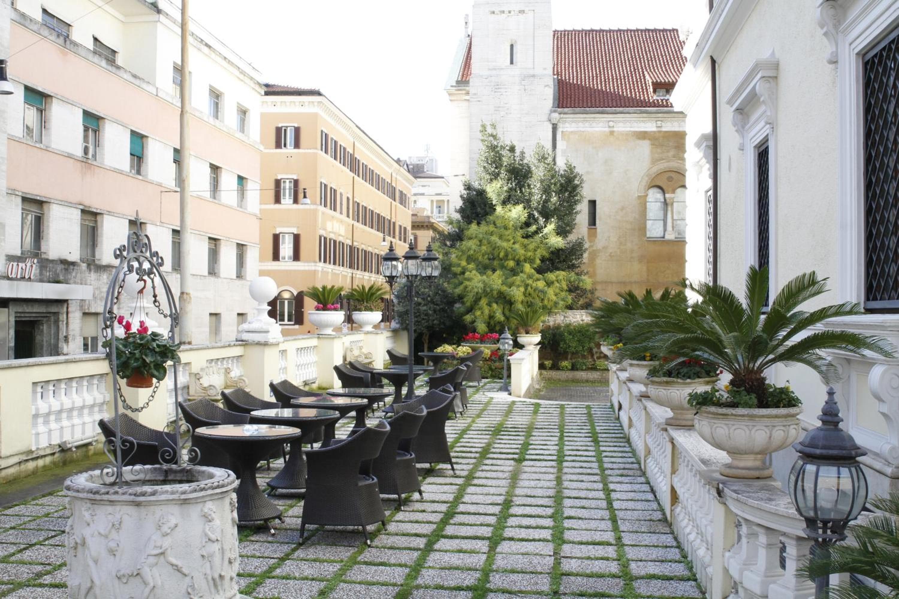 Hotel Villa Pinciana — 17