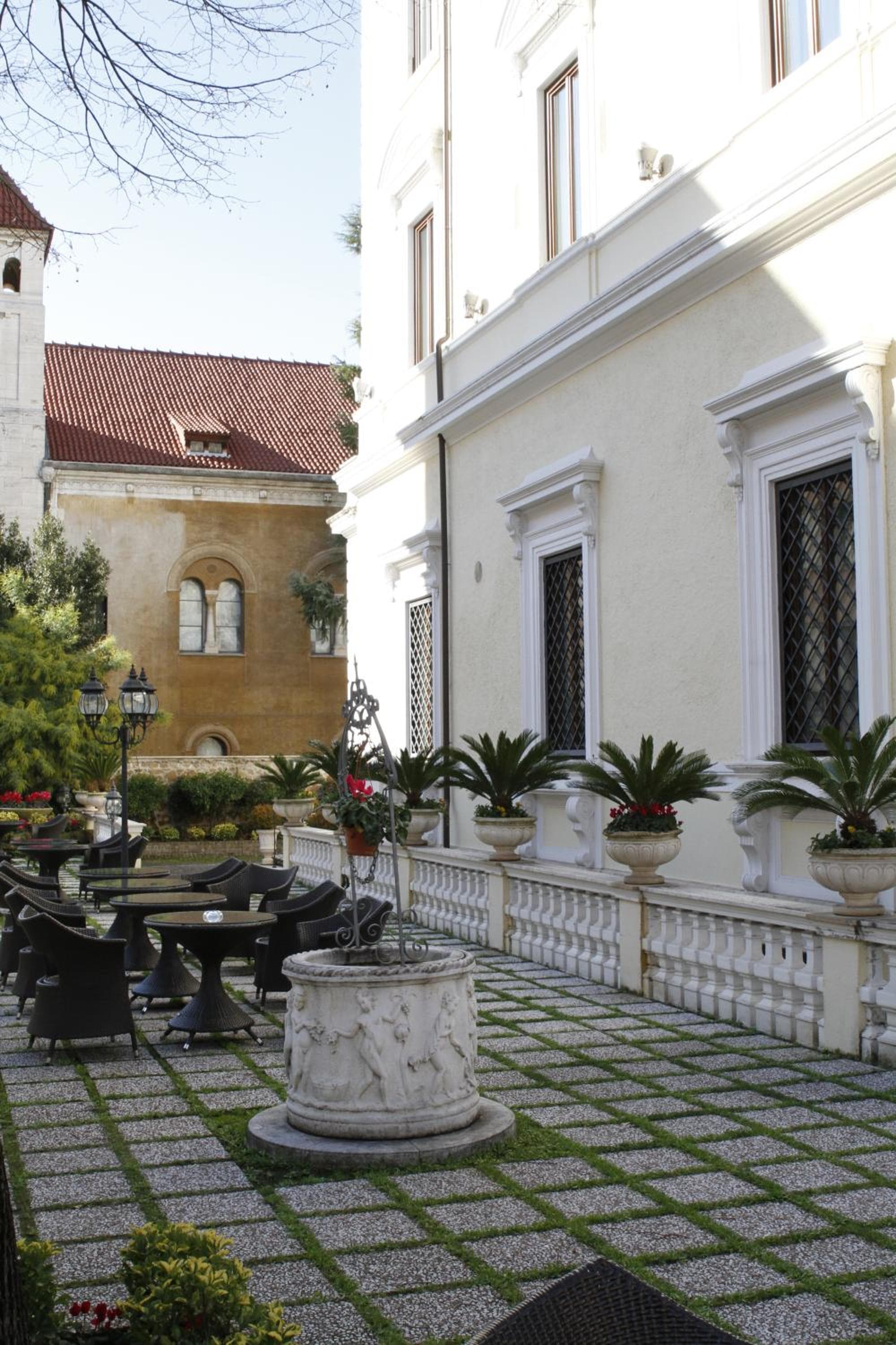 Hotel Villa Pinciana — 18