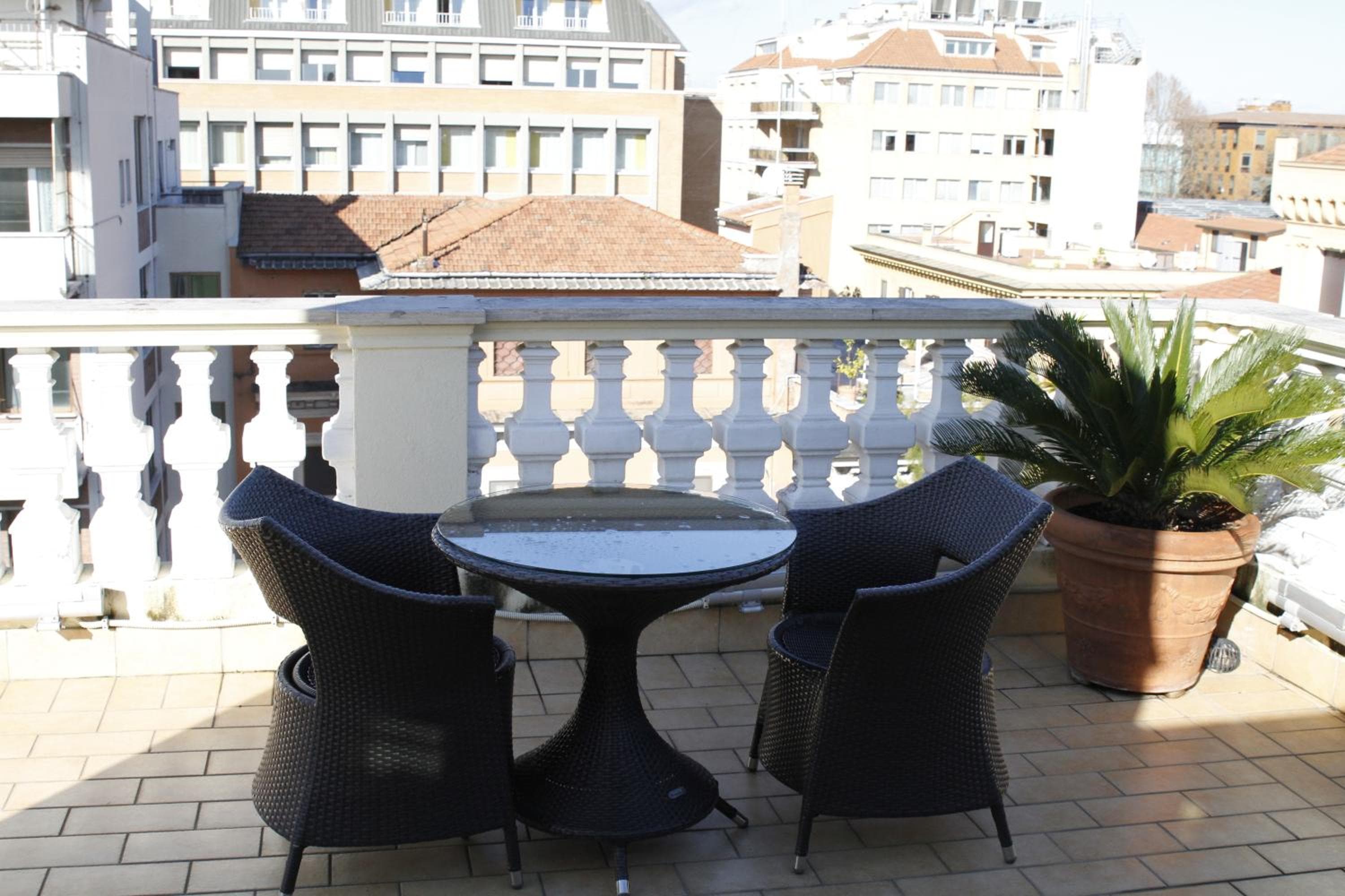 Hotel Villa Pinciana — 11