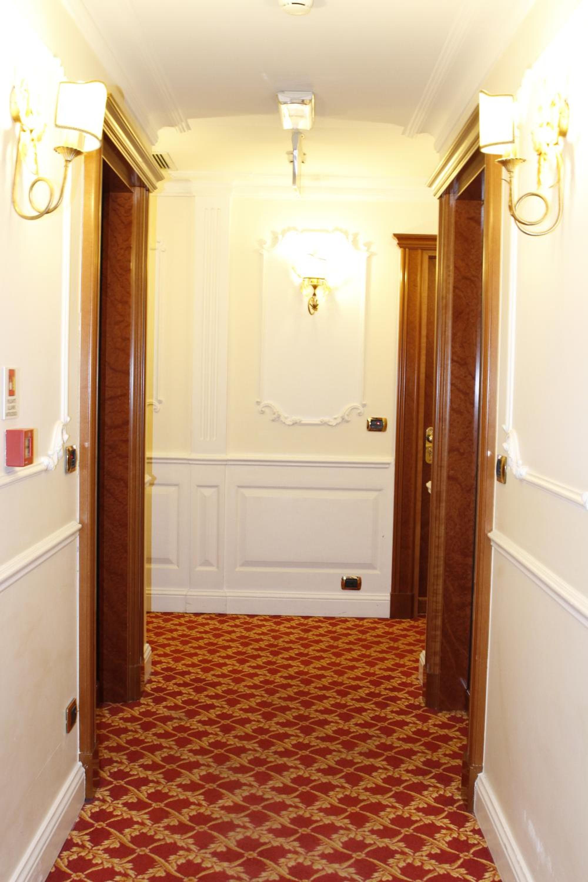 Hotel Villa Pinciana — 13