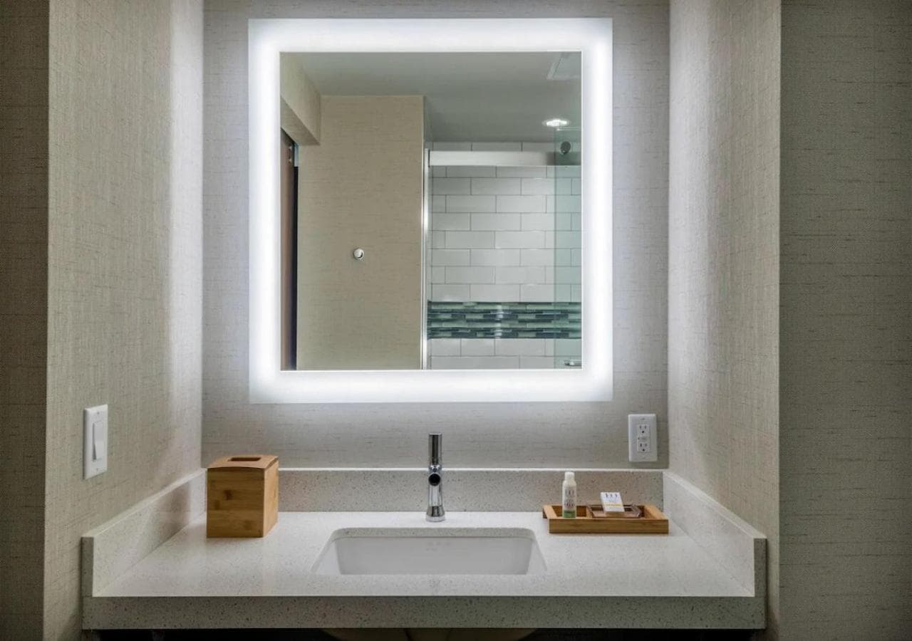 EVEN Hotel New York - Times Square South, ein IHG Hotel — 3