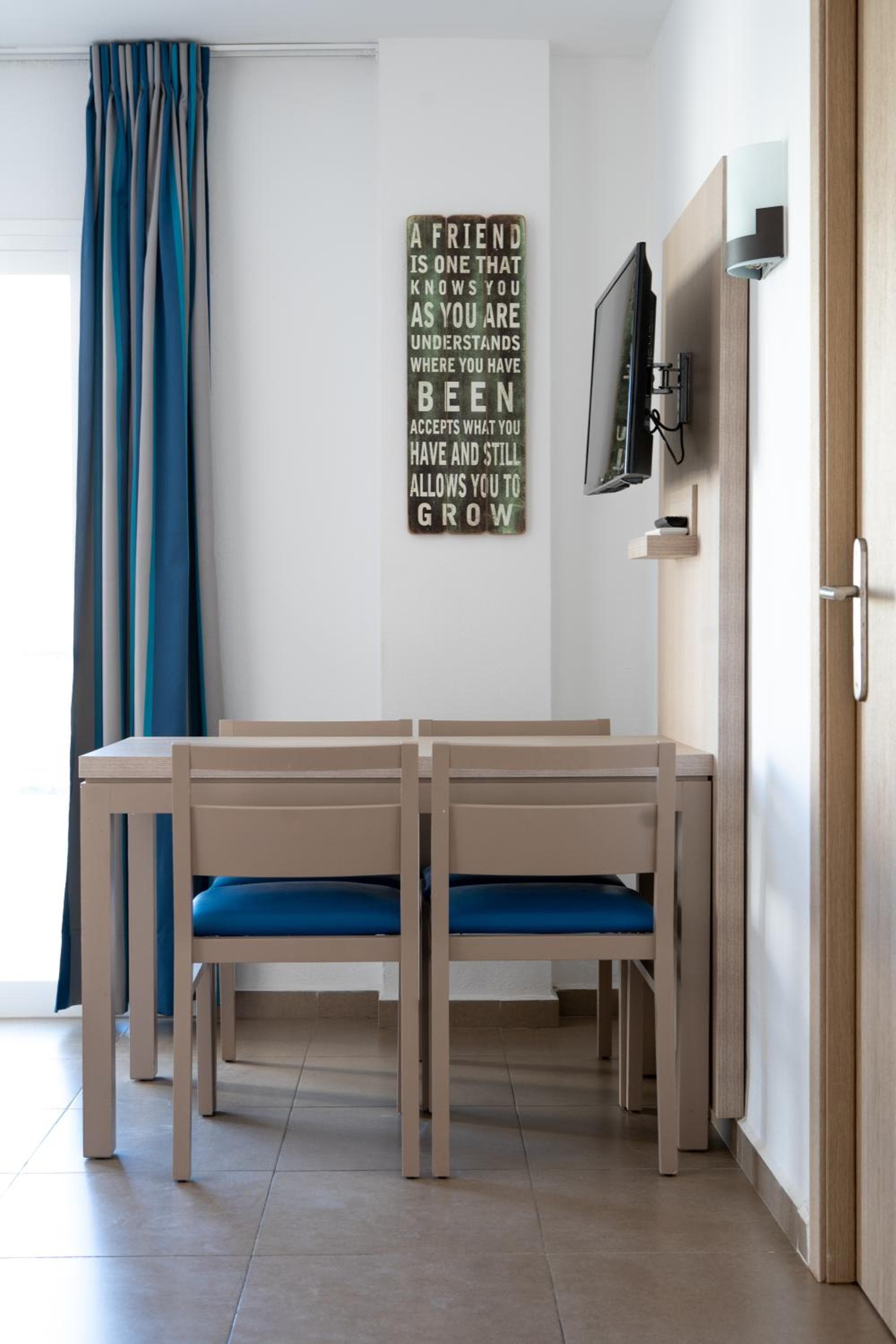 Apartamentos Vistamar II — 11