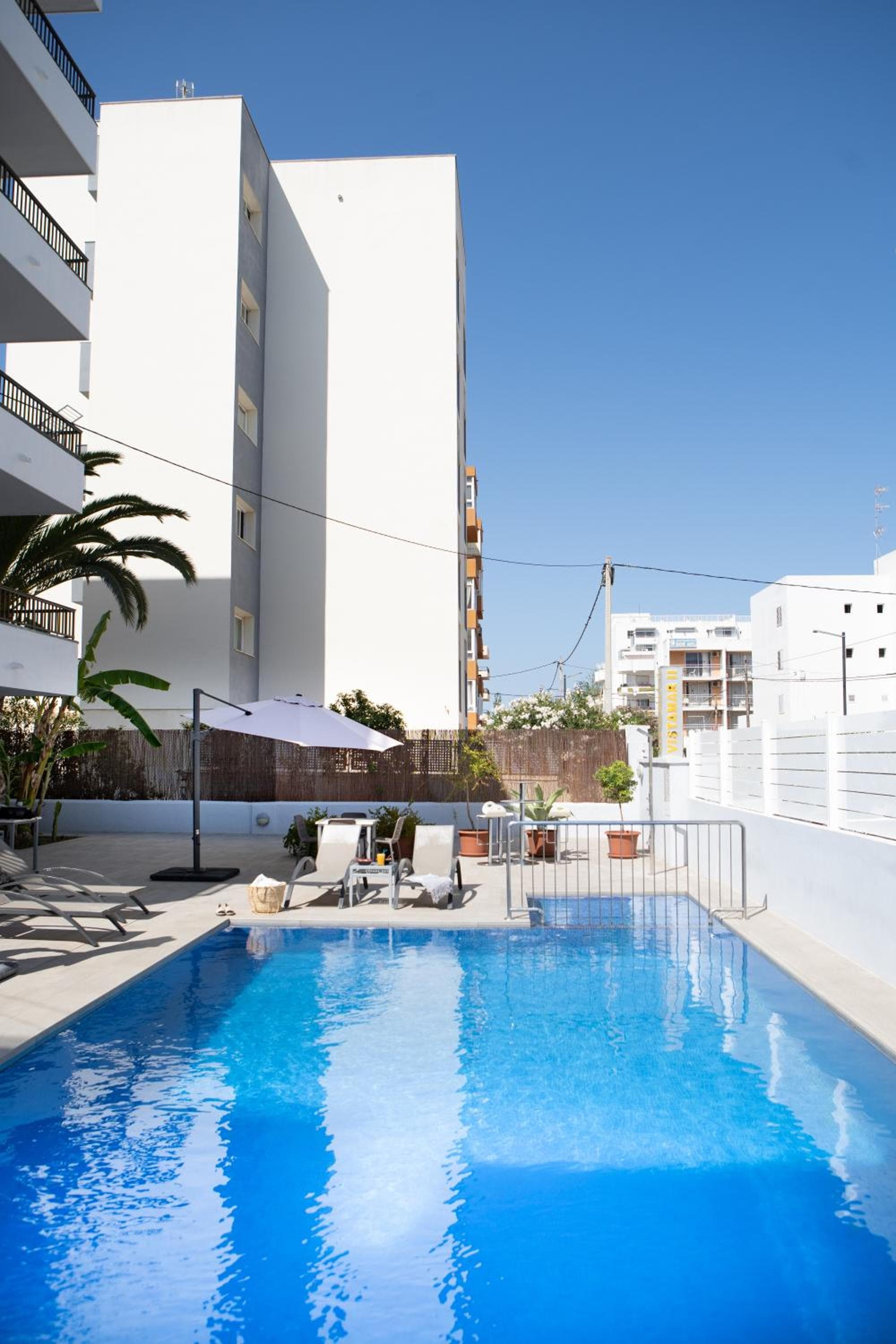 Apartamentos Vistamar II — 8