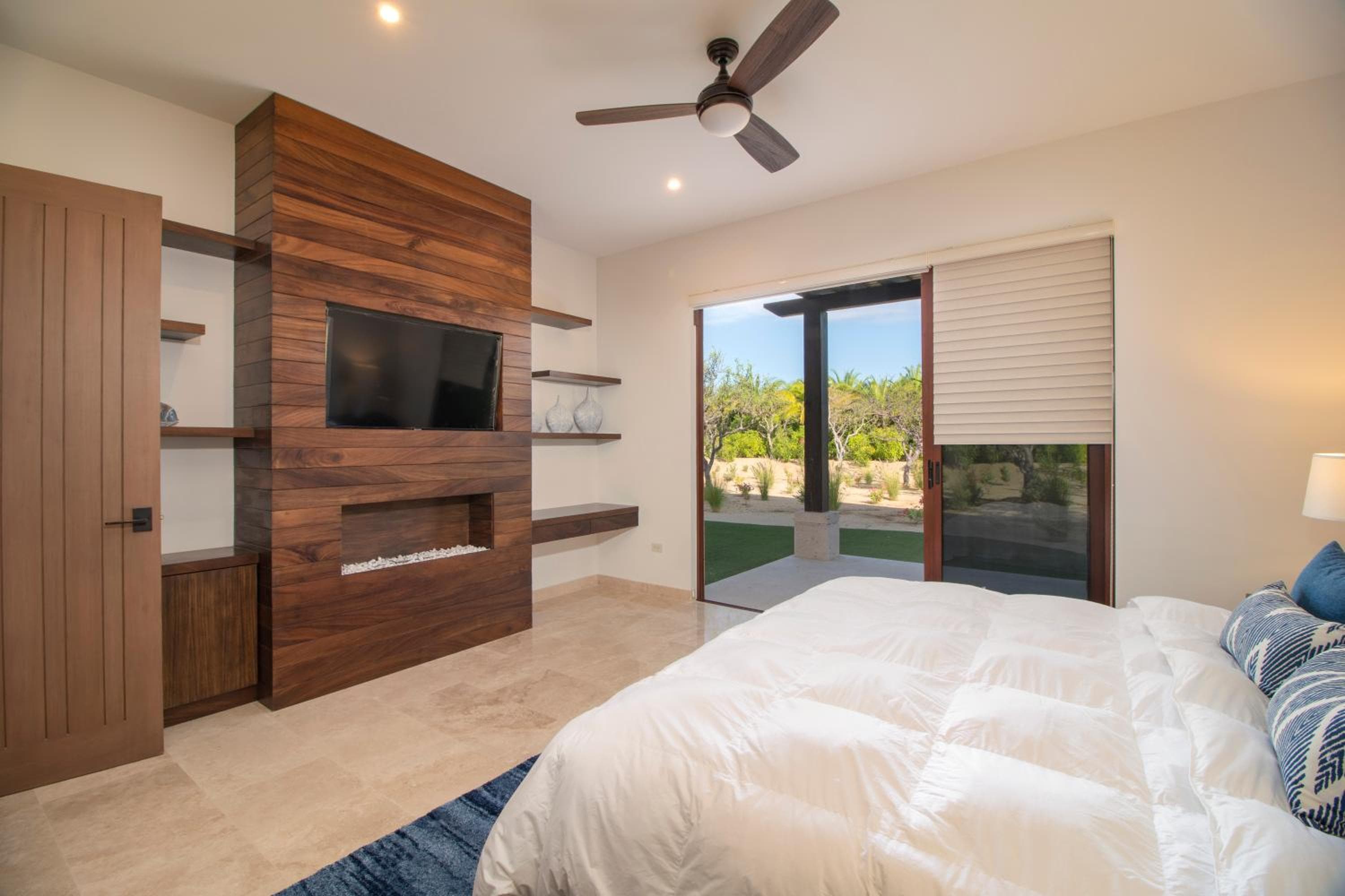 Bohari Palmilla — 28