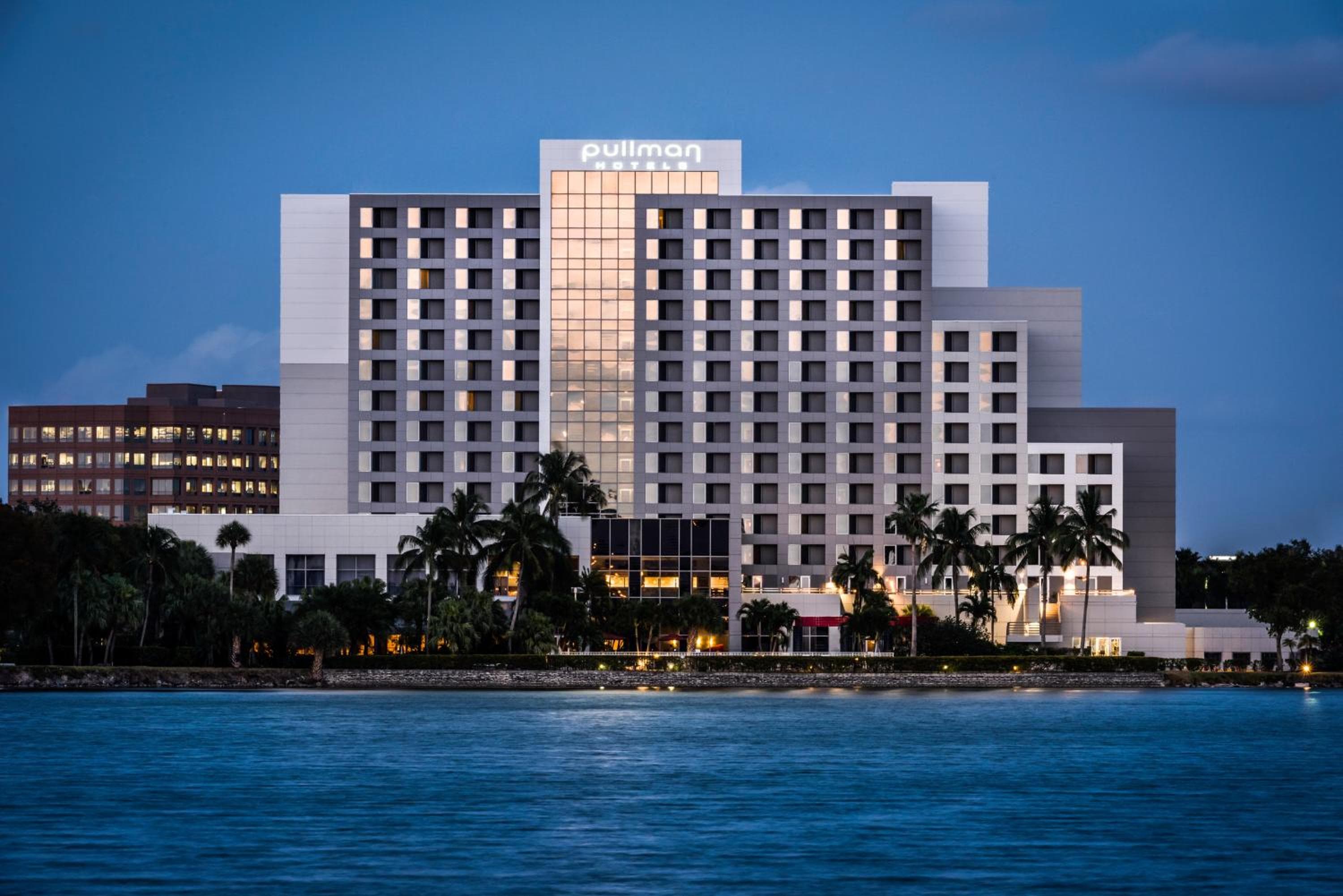 Pullman Aeropuerto de Miami — 21
