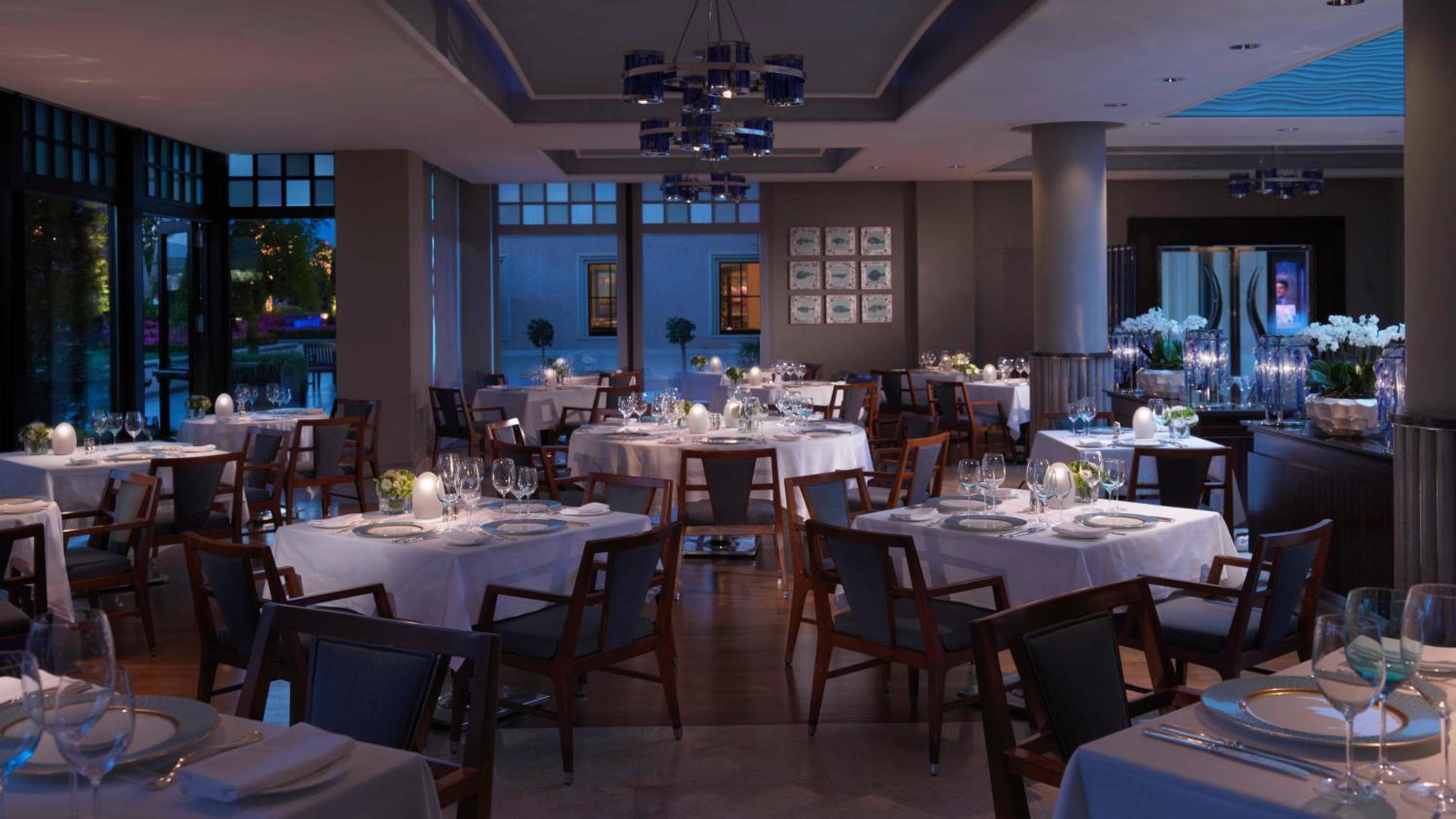 Four Seasons Hotel Istanbul at the Bosphorus — 26