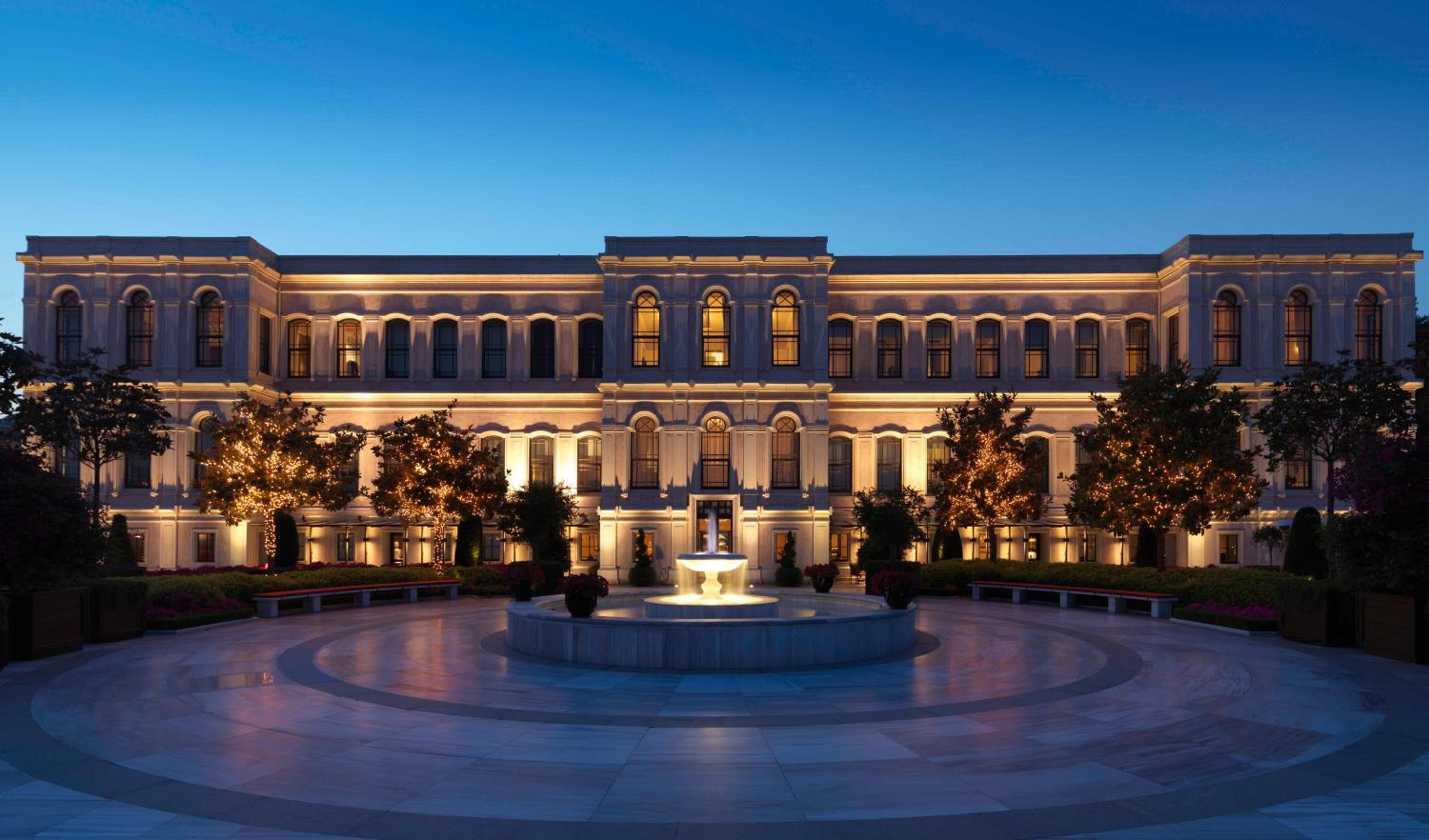 Four Seasons Hotel Istanbul at the Bosphorus — 5