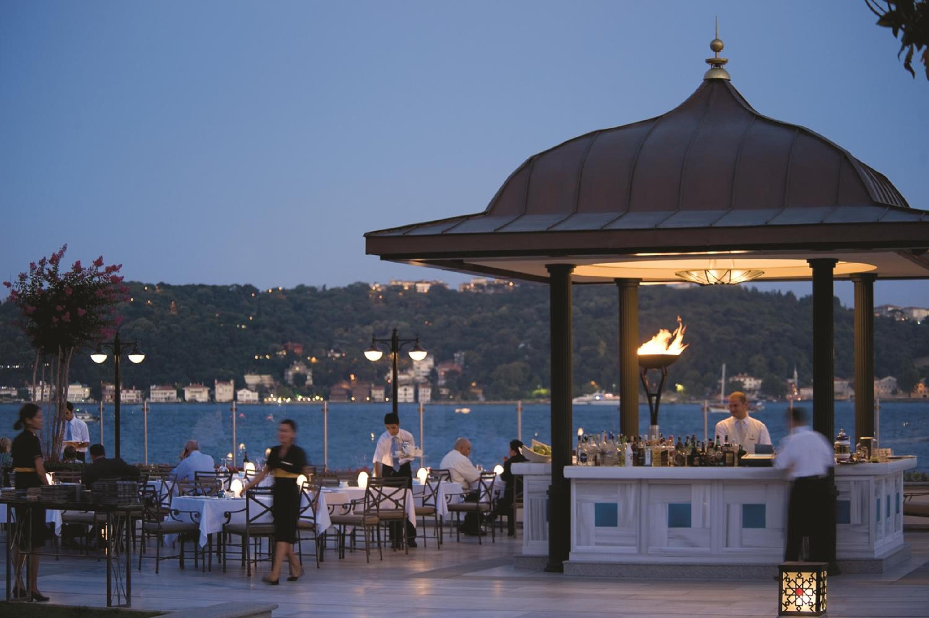 Four Seasons Hotel Istanbul at the Bosphorus — 14