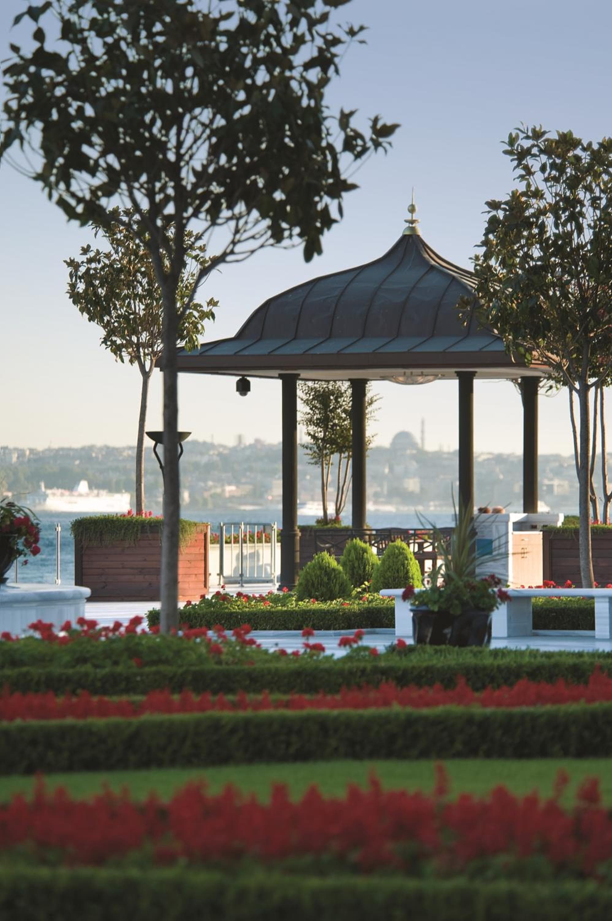 Four Seasons Hotel Istanbul at the Bosphorus — 24