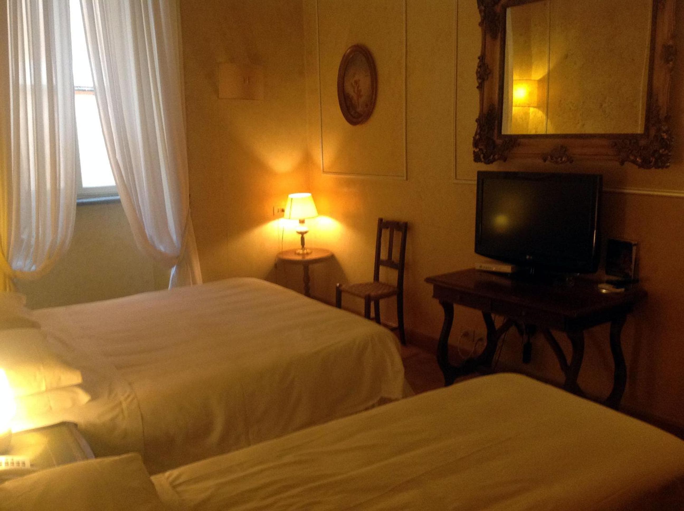 Hotel Fontana — 12