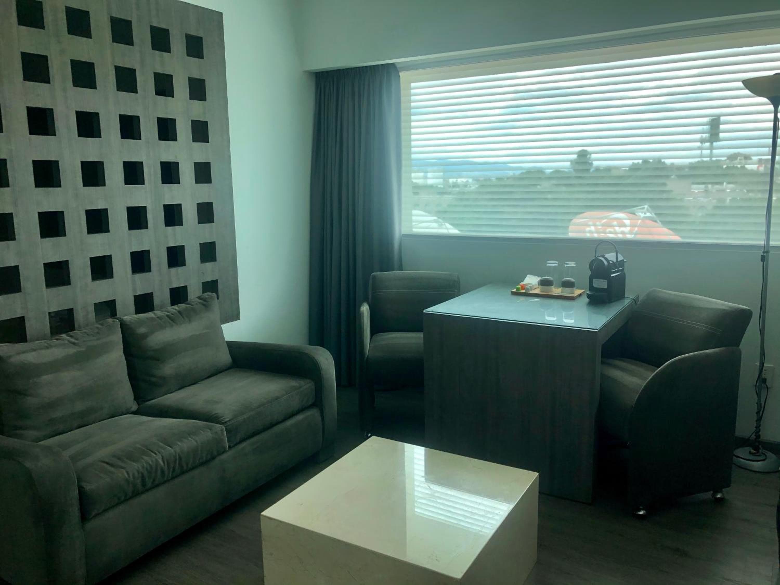 Hotel Flughafen wir — 26
