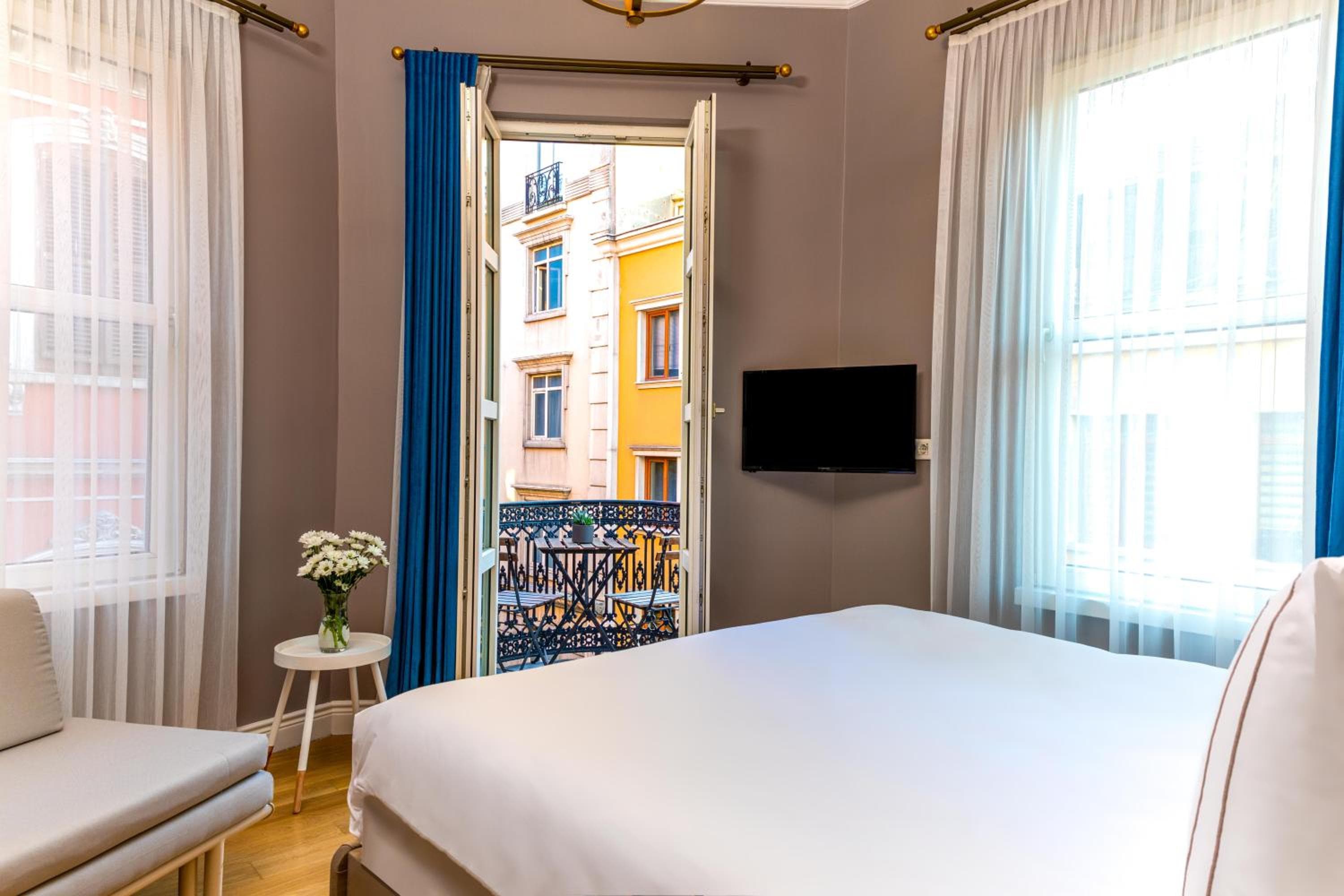 Petros Hotel — 10
