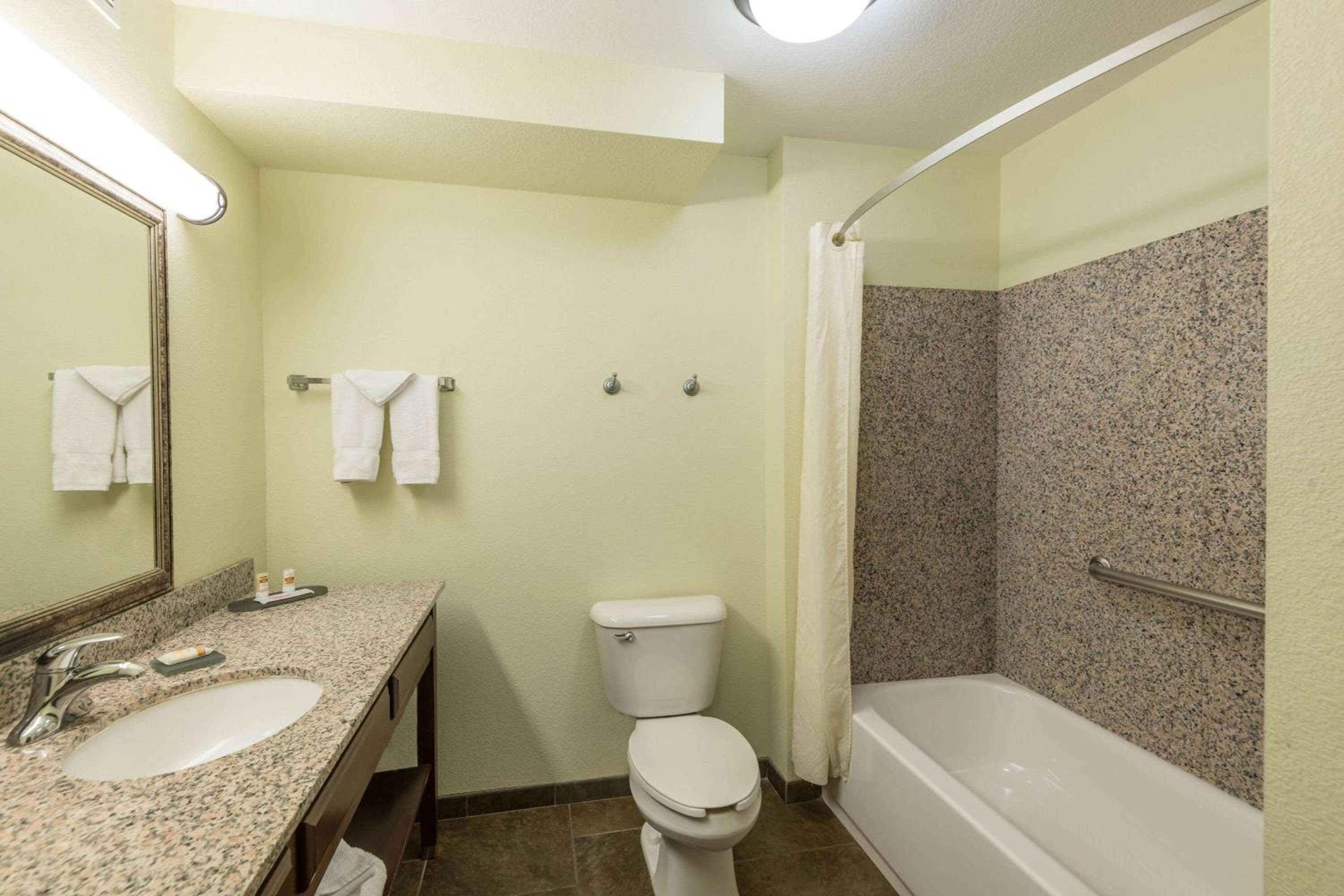 La Quinta by Wyndham Las Vegas Airport South — 28