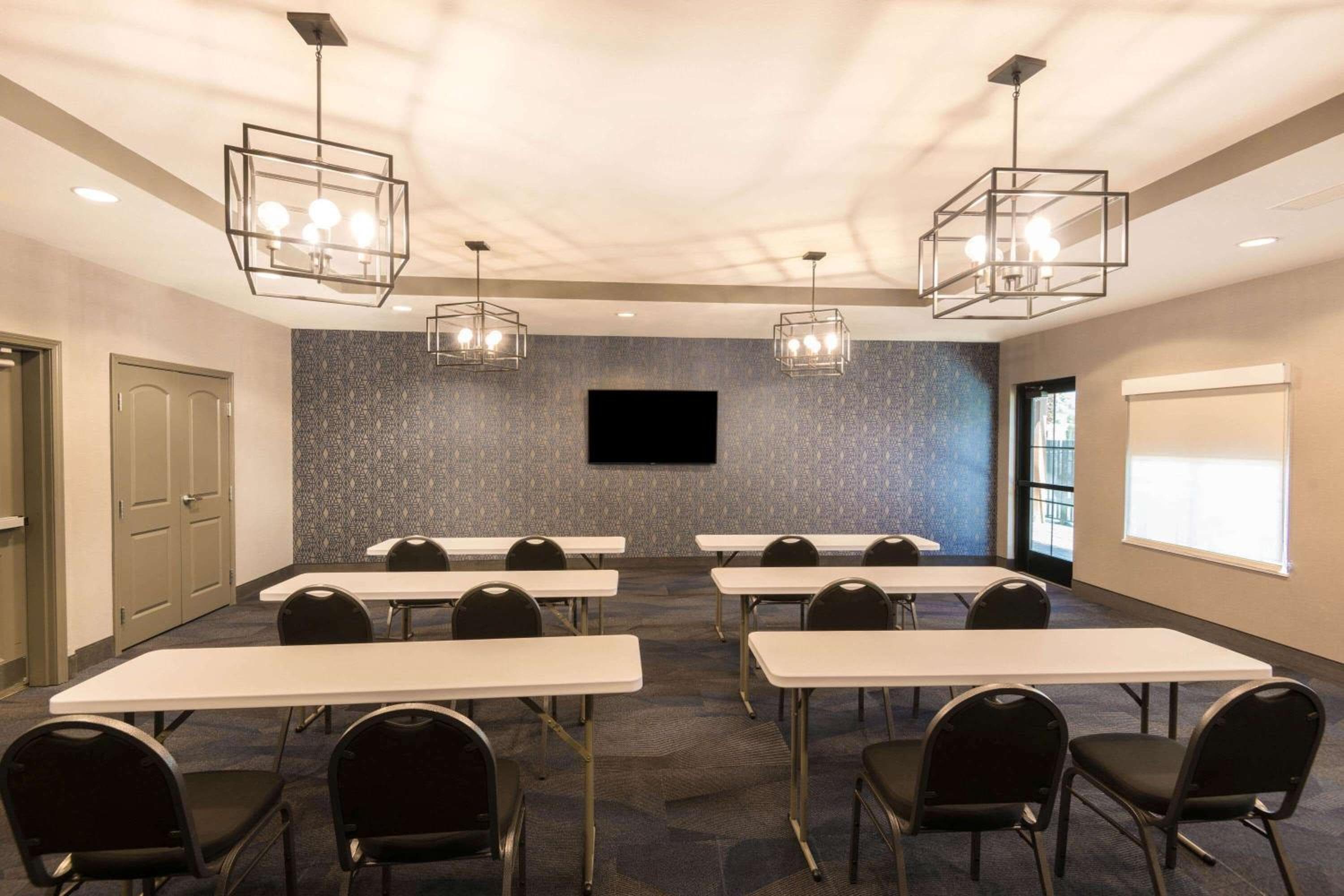 La Quinta by Wyndham Las Vegas Airport South — 15