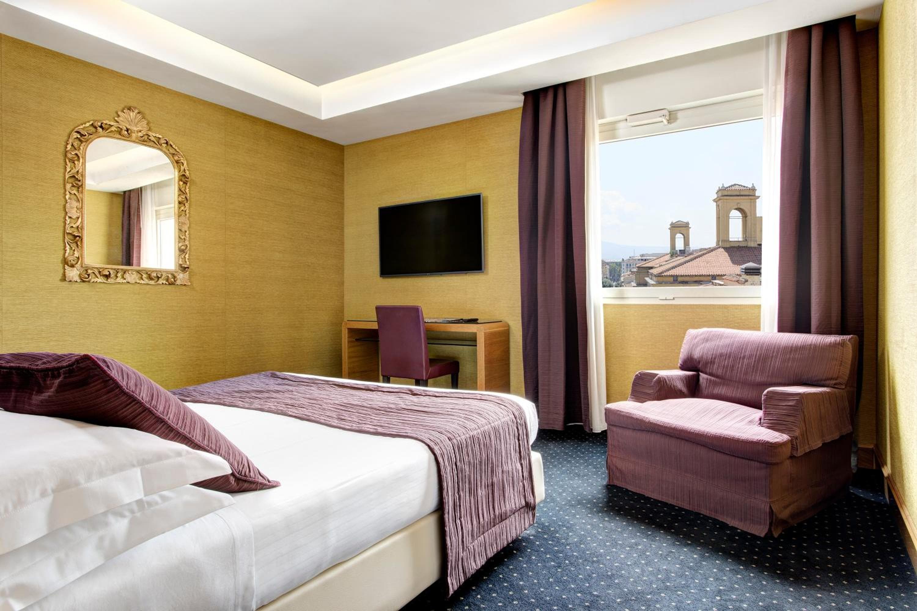 Marcella Royal Hotel - Rooftop Garden — 16