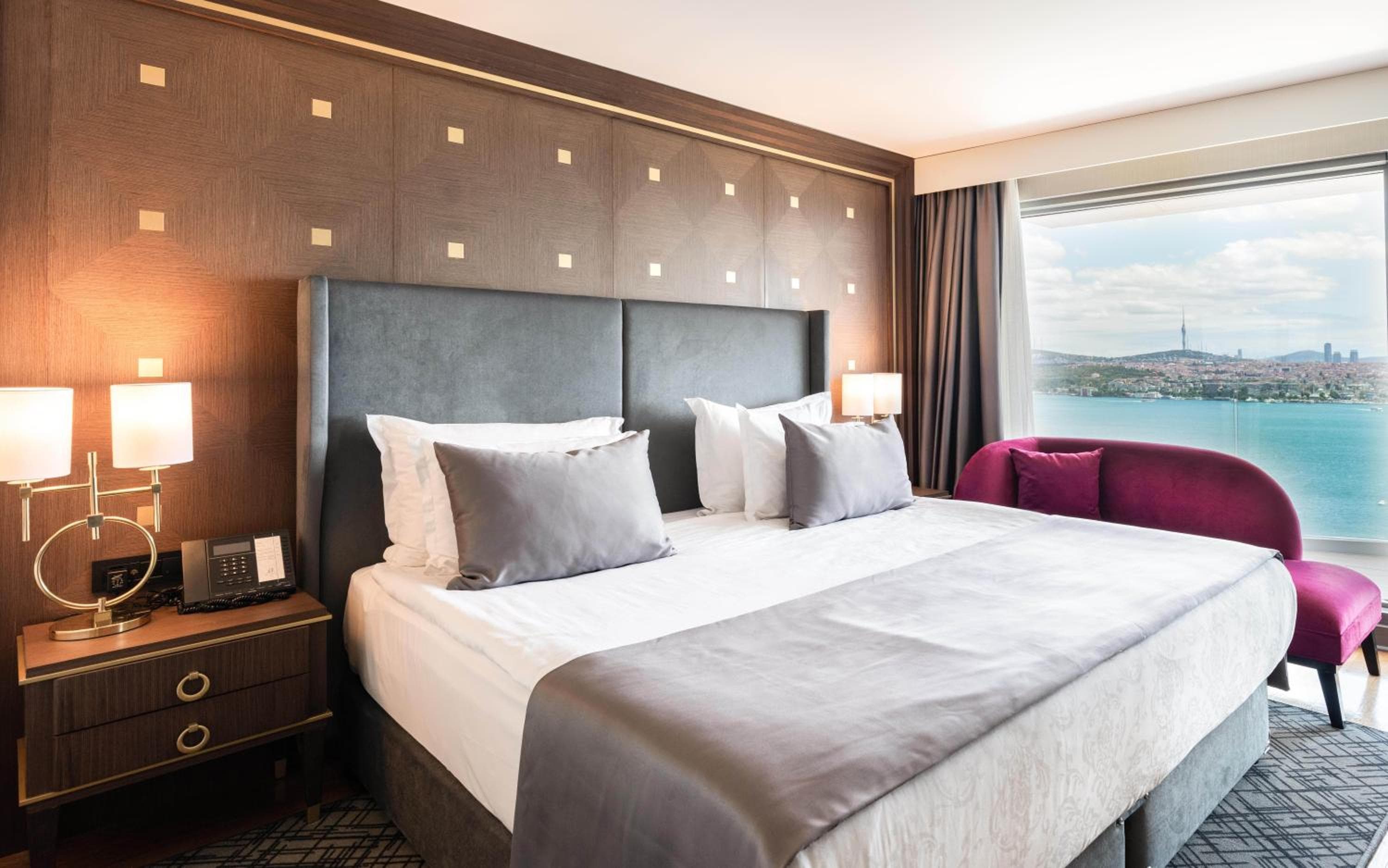 Opera Hotel Bosphorus - Preferred Hotels and Resorts — 11