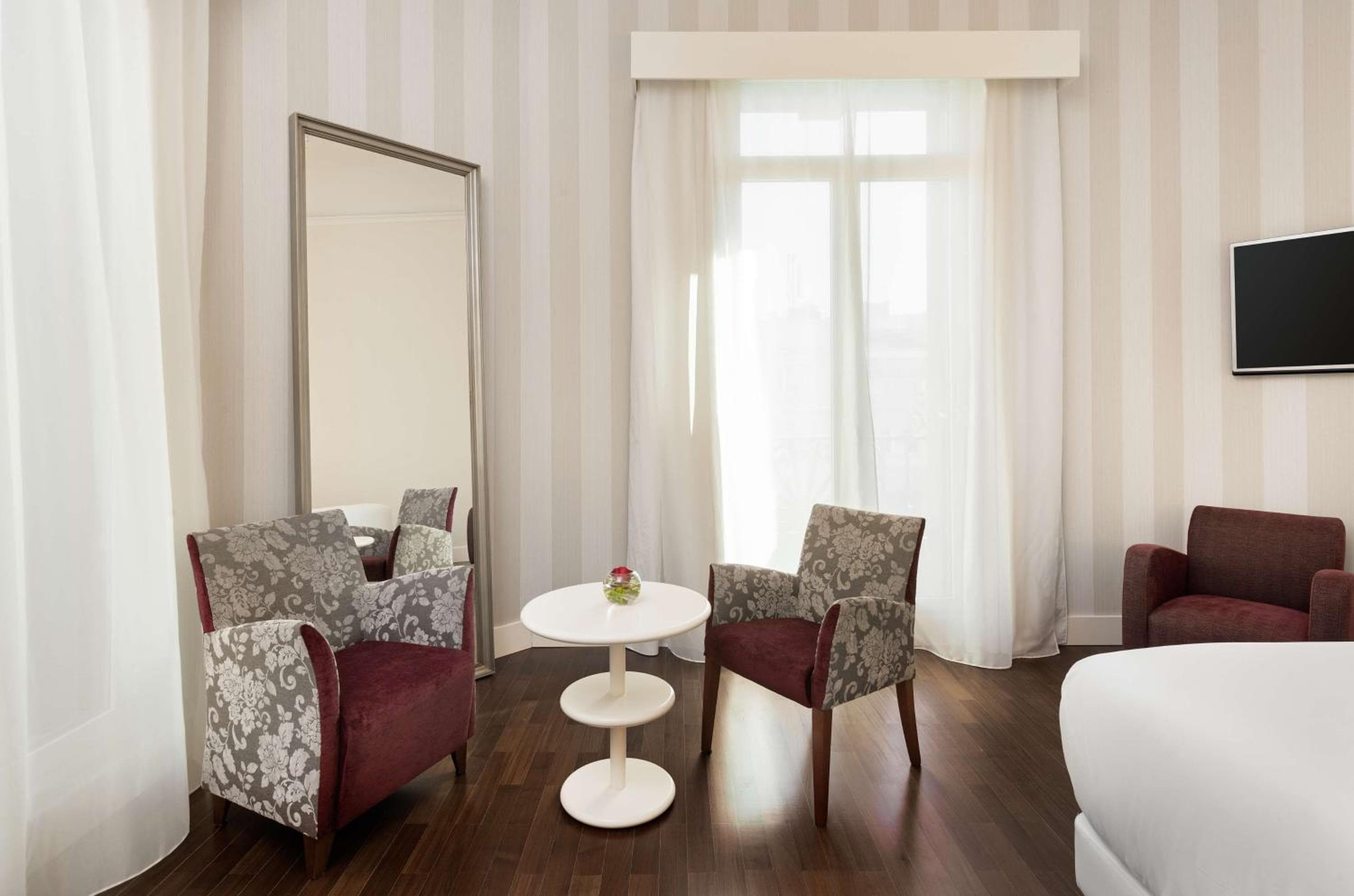 NH Collection Madrid Abascal — 14