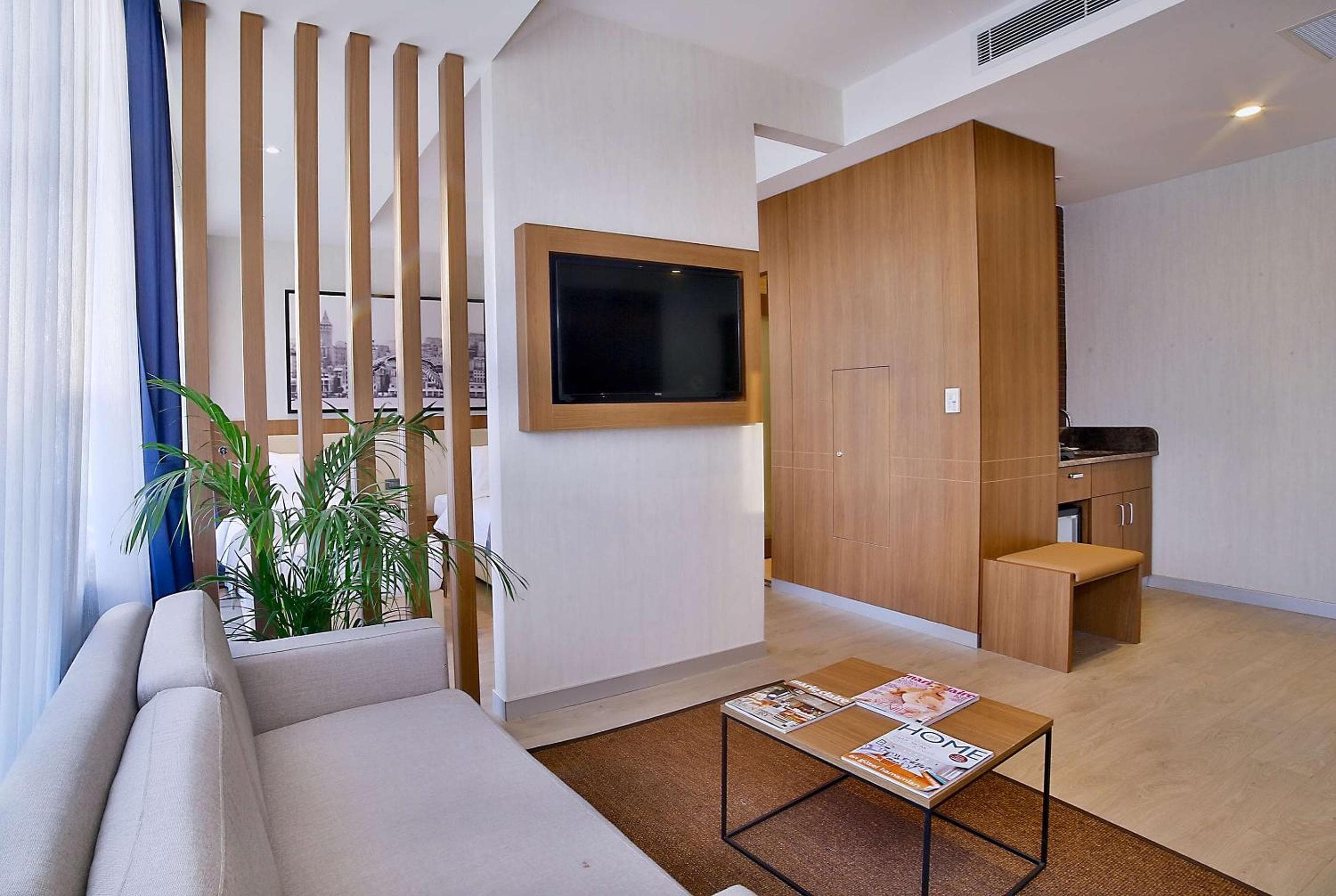 Ramada by Wyndham Istanbul Old City — 5